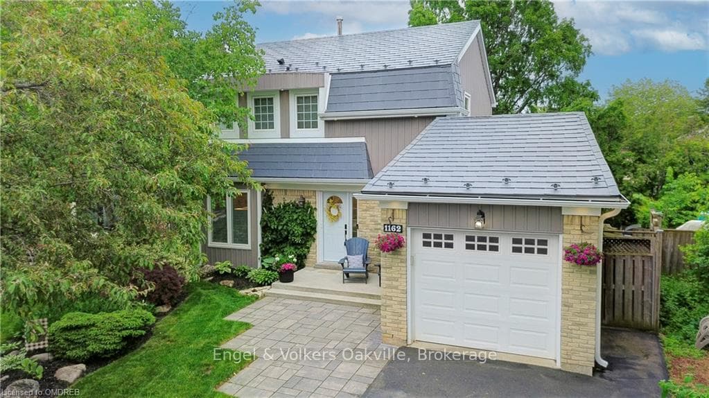 1162 KLARECROFT Way Unit 34, Oakville, ON L6H 3A2 - Photo 1