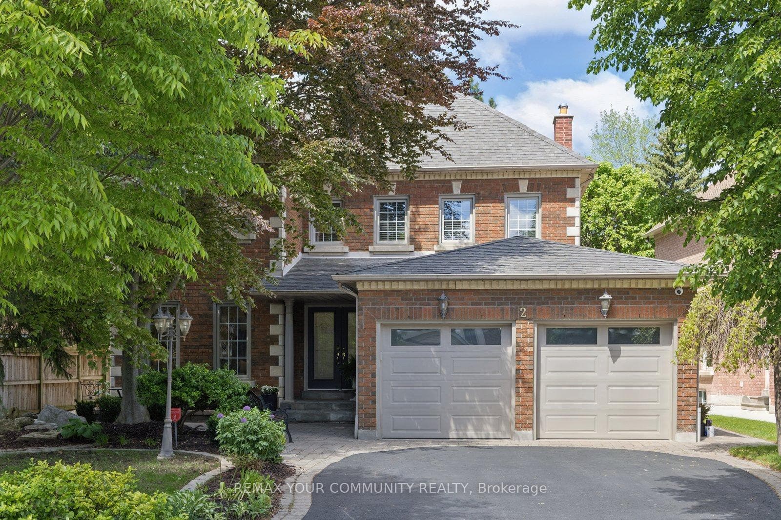 2 Riggs Court, Richmond Hill, ON L4C 9N7 - Photo 1