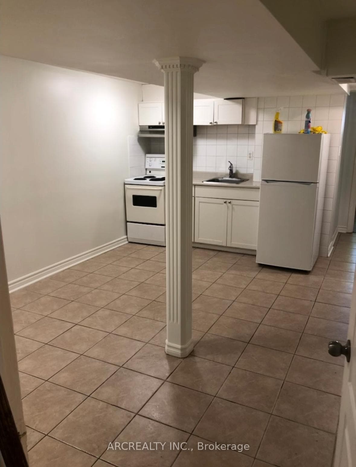 218 Altamira Road Unit Lower level, Richmond Hill