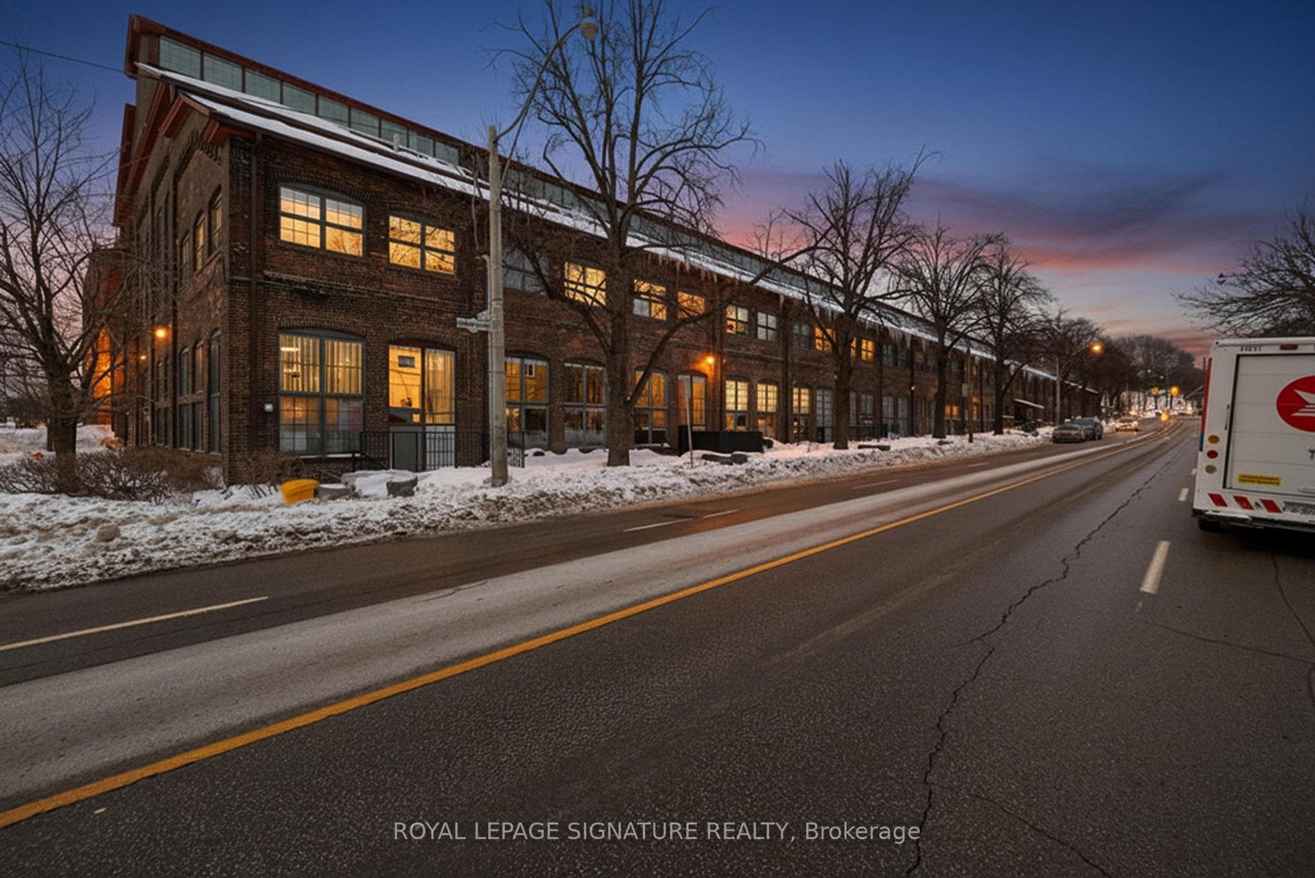 1100 Lansdowne Avenue Unit 213, Bloor West Village / Swansea, ON M6H 4K1 - Photo 1