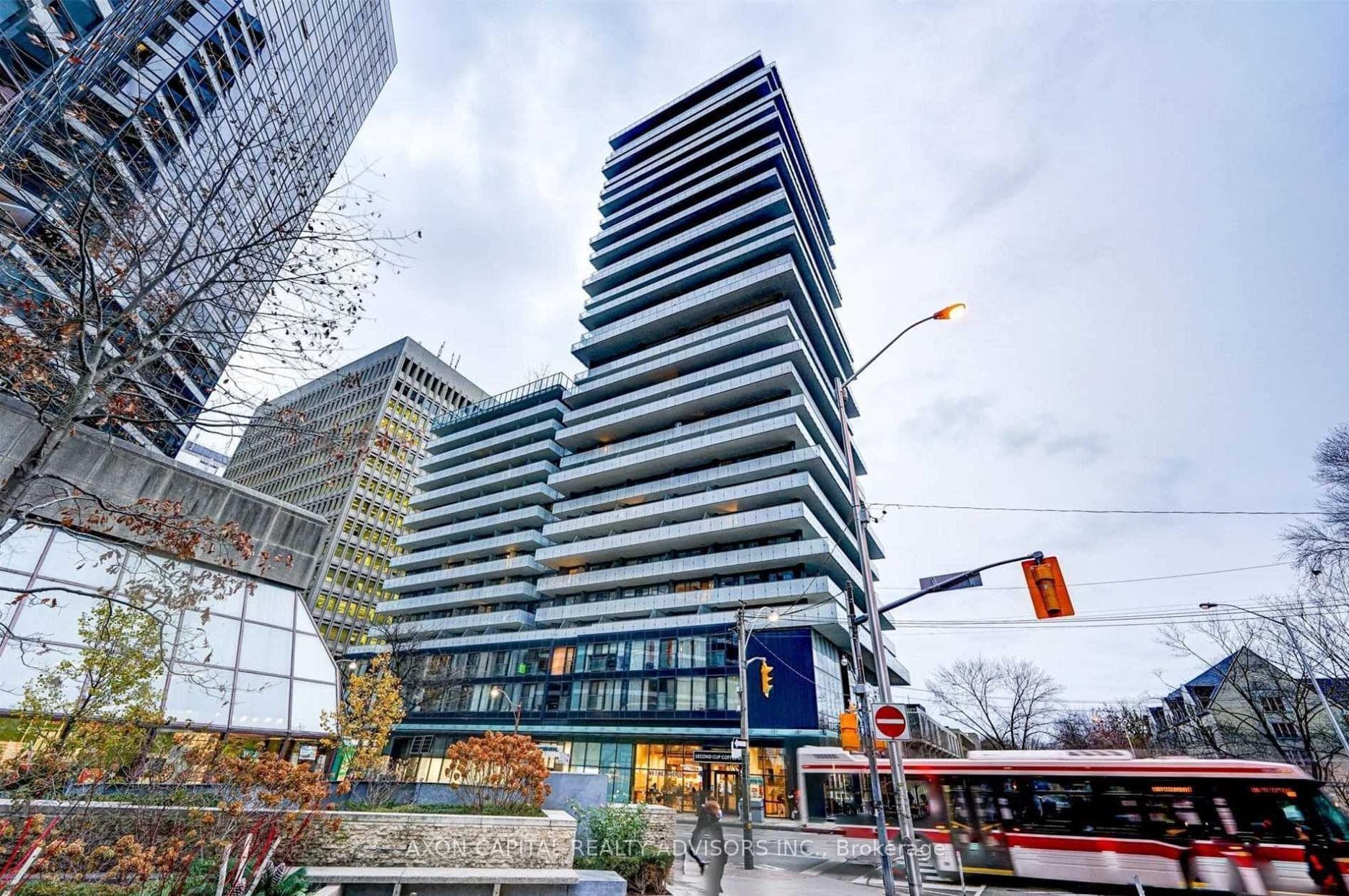 57 St Joseph Street Unit 1810, Toronto C01