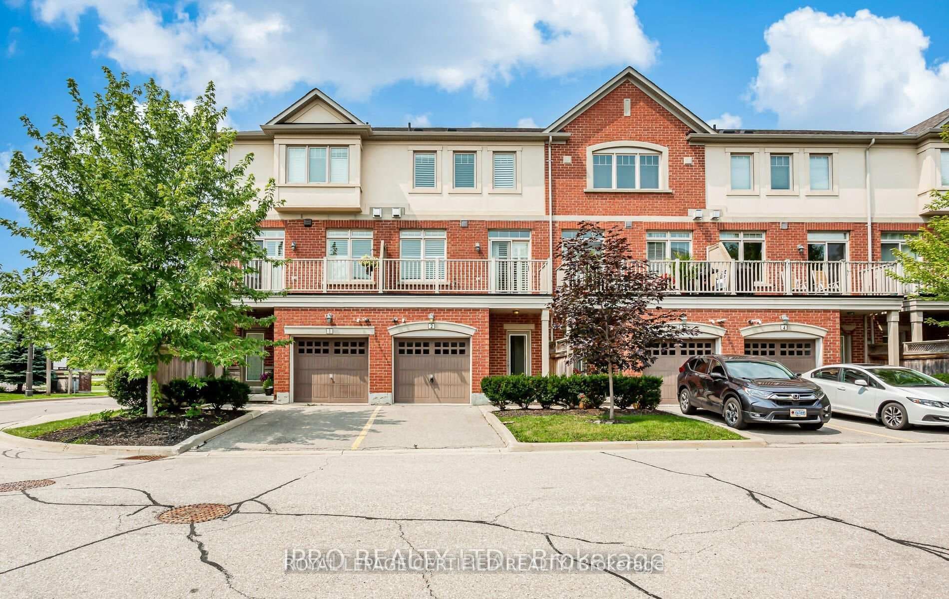 5725 Tosca Drive Unit 2, Mississauga, ON L5M 6V9 - Photo 1