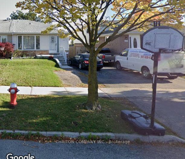 2713 HOLLINGTON Crescent Unit A 2 (Ground Level), Mississauga, ON L5K 1E8 - Photo 1