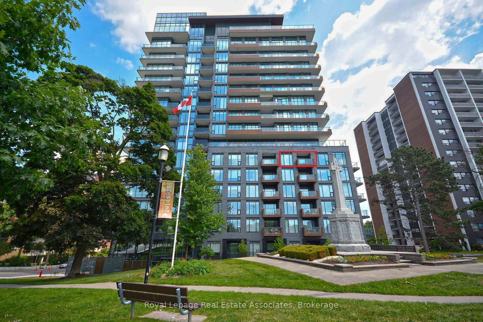 21 Park Street Unit 706, Mississauga, ON L5G 0C2 - Photo 1