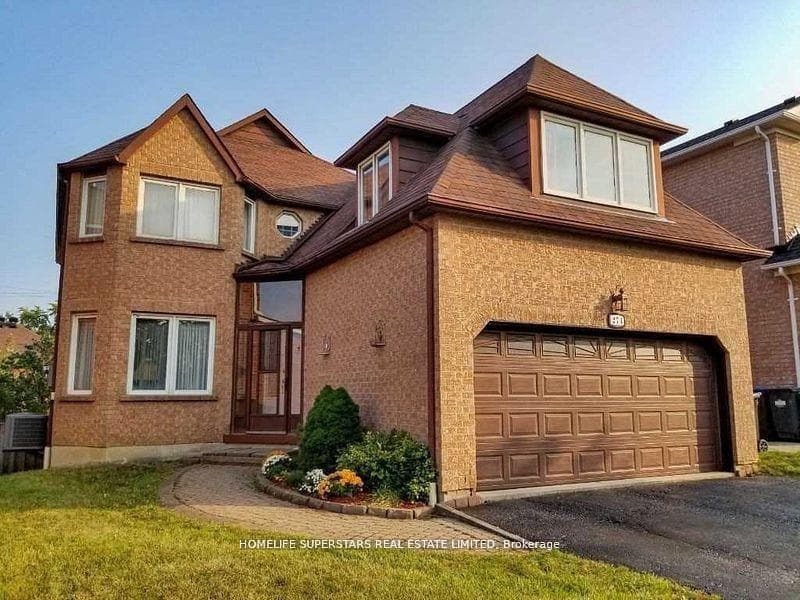 274 Oxbow Crescent Unit Walk Out Basement, Mississauga, ON L4Z 2S3 - Photo 1