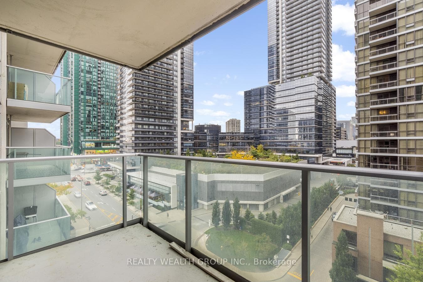 31 Bales Avenue Unit 908, Willowdale / Newtonbrook, ON M2N 7L6 - Photo 1