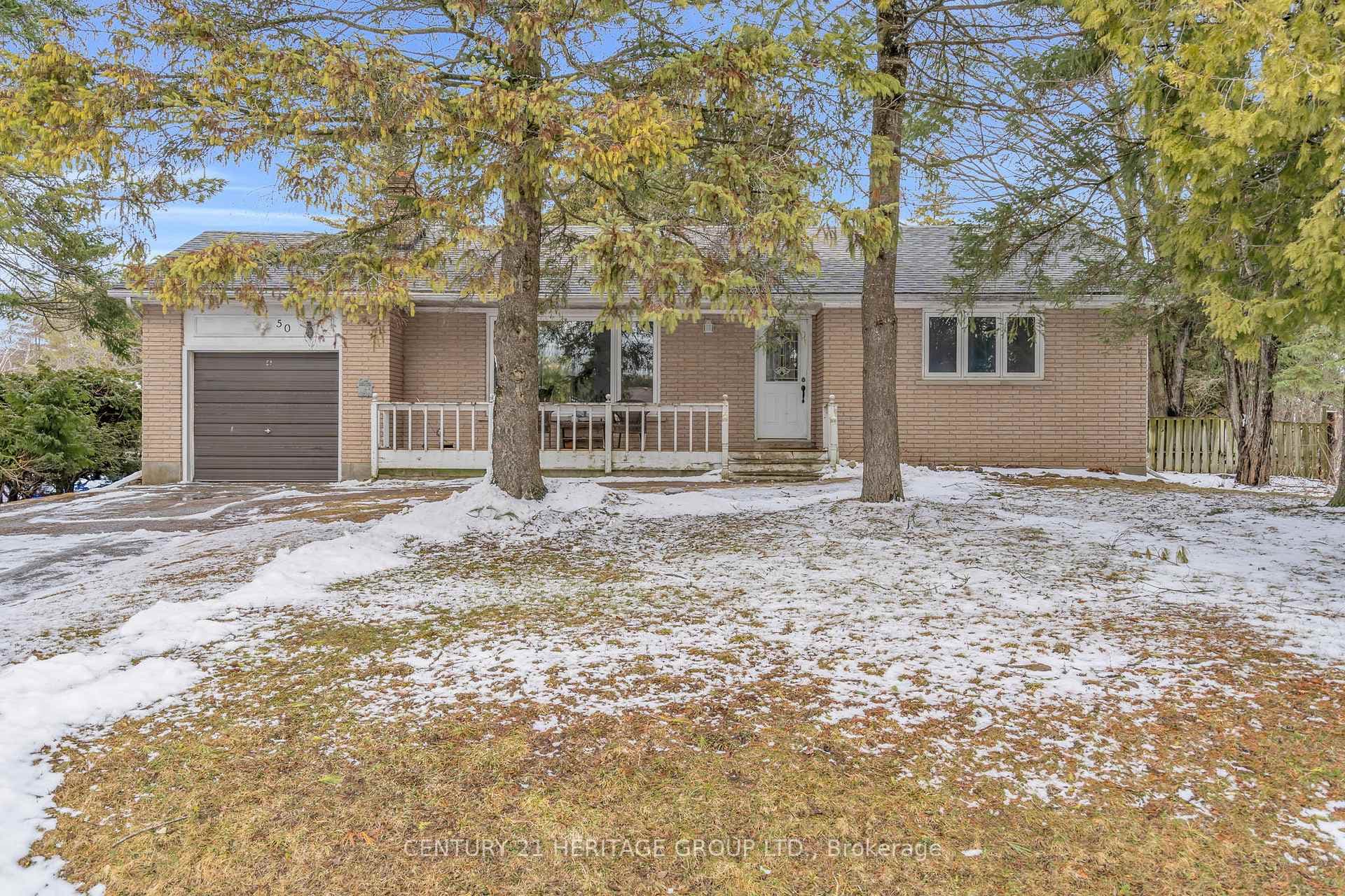 50 Main Street, Georgina, ON L0E 1N0 - Photo 1