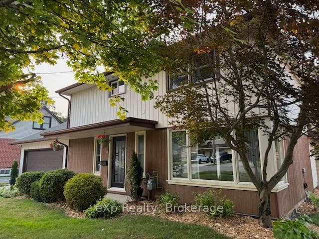570 7th St W Owen Sound