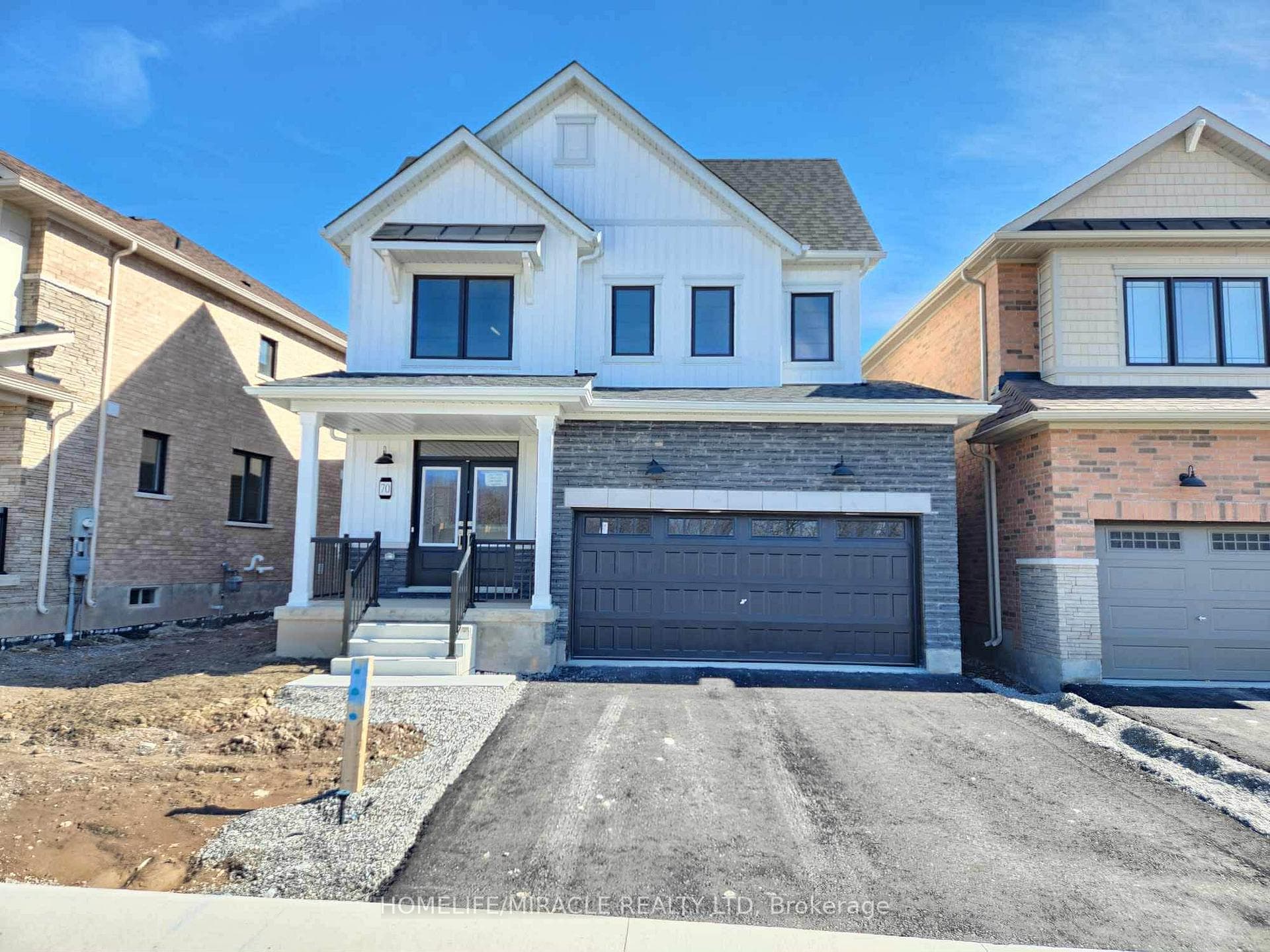 70 Eastbridge Avenue, Welland, ON L3B 0M2 - Photo 1