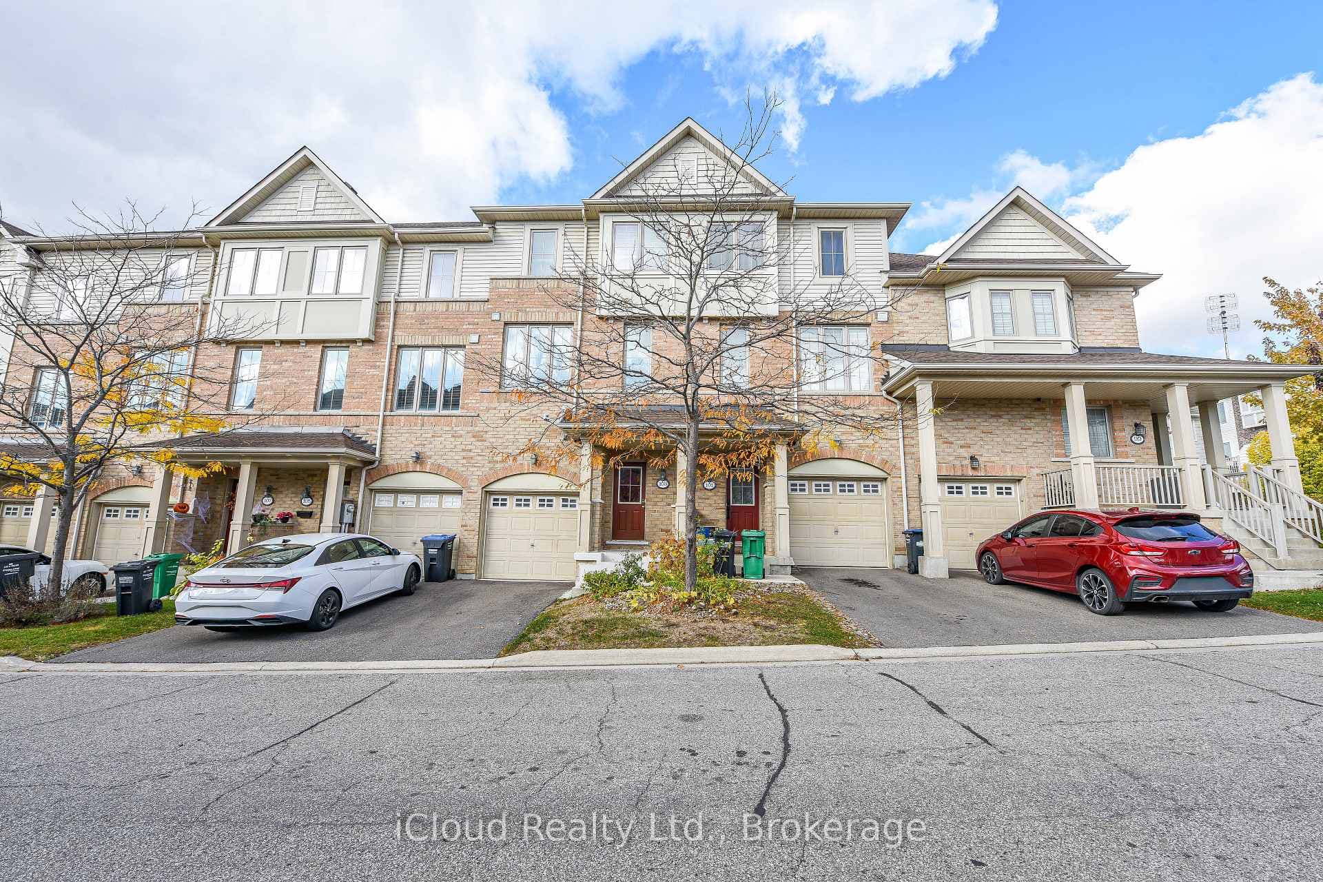 103 Cedar Lake Crescent, Brampton, ON L6Y 0R1 - Photo 1