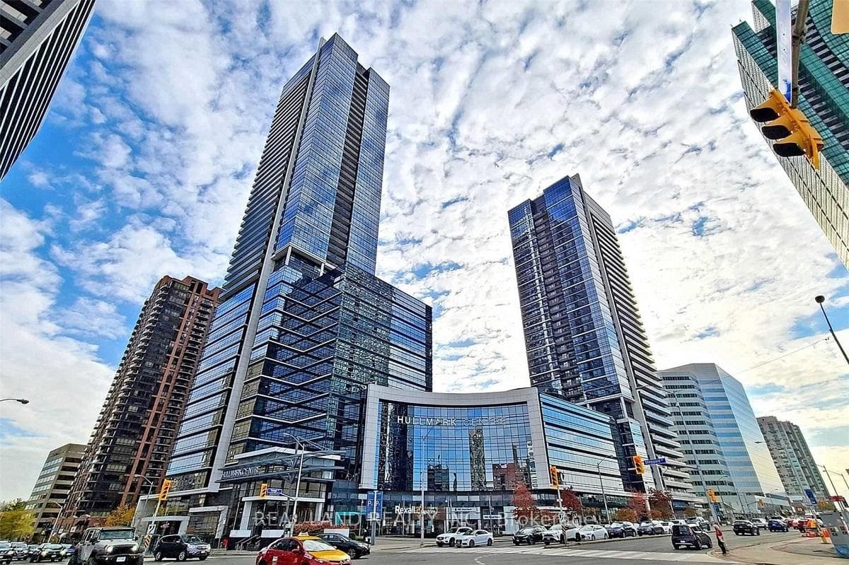 2 Anndale Drive Unit 3106, Toronto C14