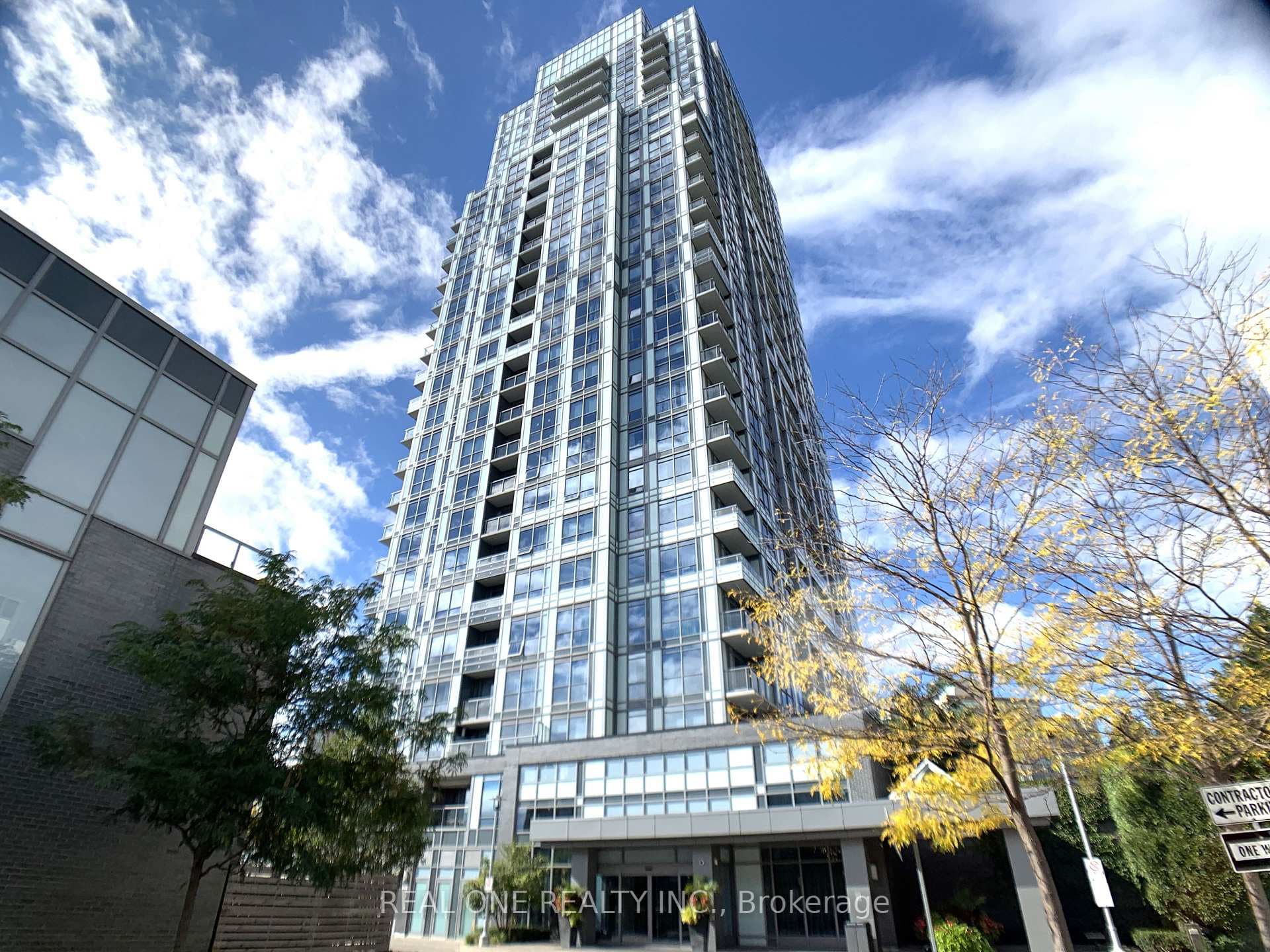 18 Graydon Hall Drive Unit 1508, Don Mills / Parkwoods / Victoria Village, ON M3A 0A4 - Photo 1