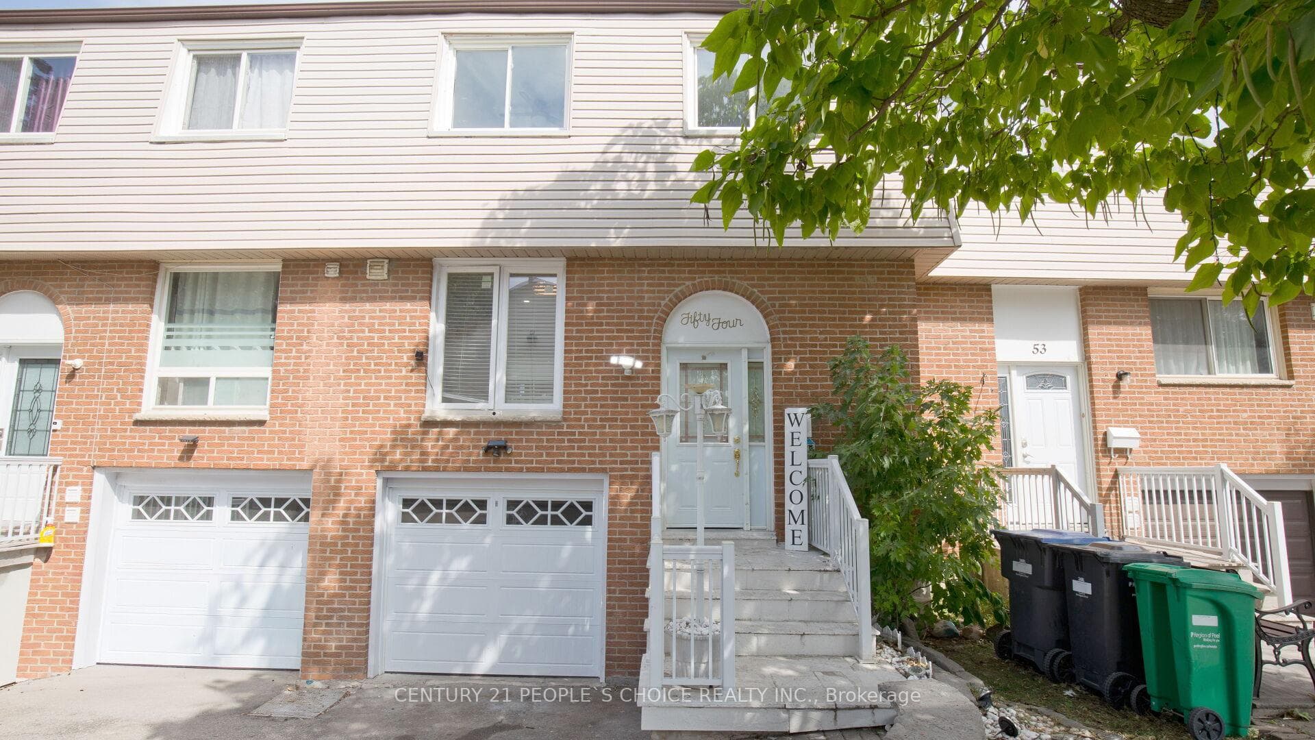 3525 Brandon Gate Unit 54, Mississauga, ON L4T 3M3 - Photo 1
