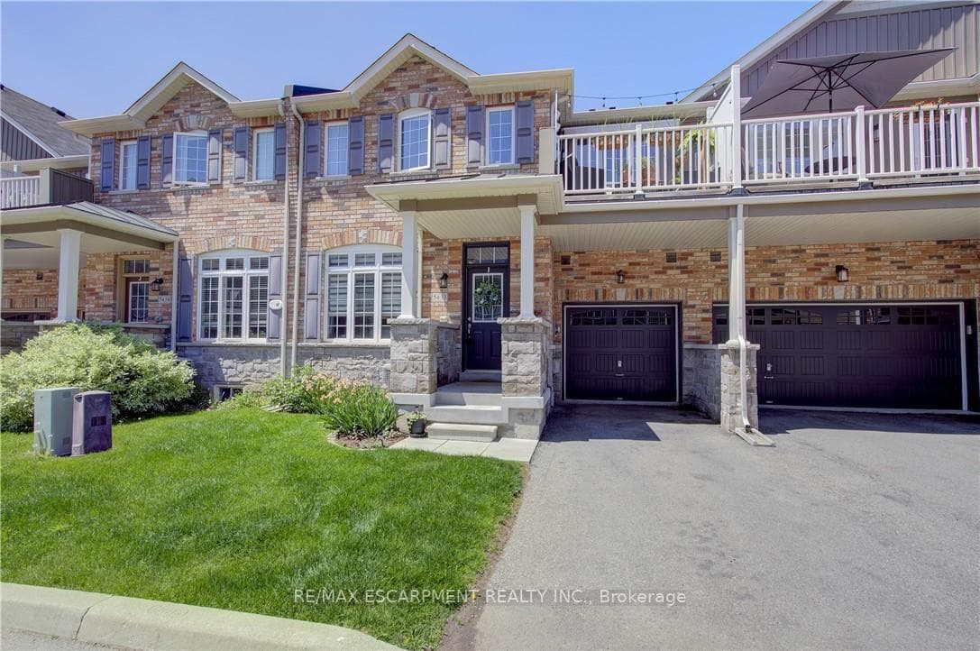 54 NISBET Boulevard Unit 33, Hamilton, ON L8B 0Y3 - Photo 1