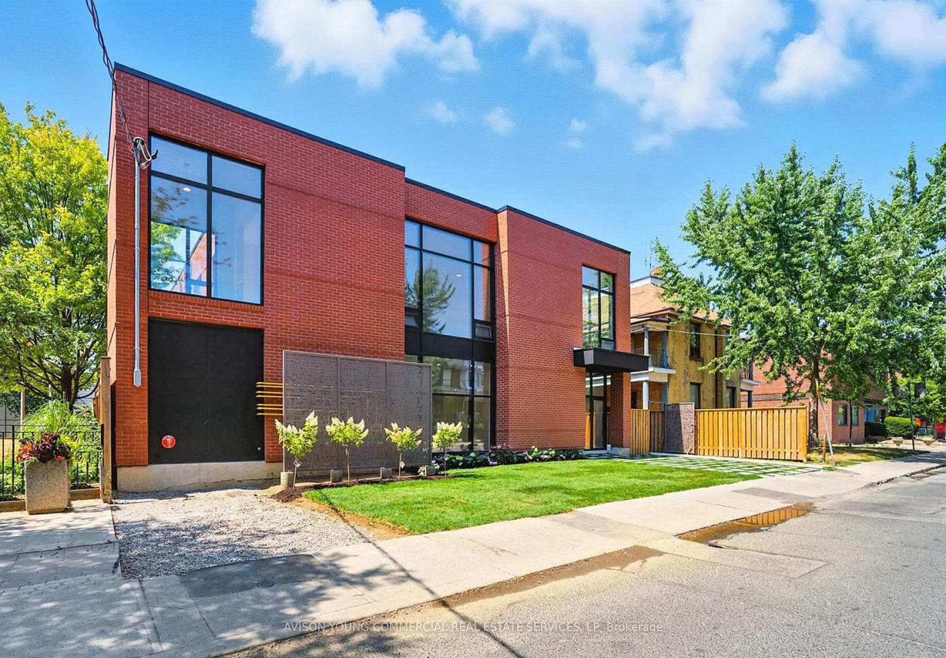 170 Perth Avenue Unit 2, Bloor West Village / Swansea, ON M6P 3X5 - Photo 1