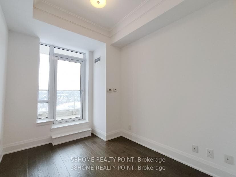 9 Stollery Pond Crescent Unit 707, Markham, ON L6C 0Y1 - Photo 1