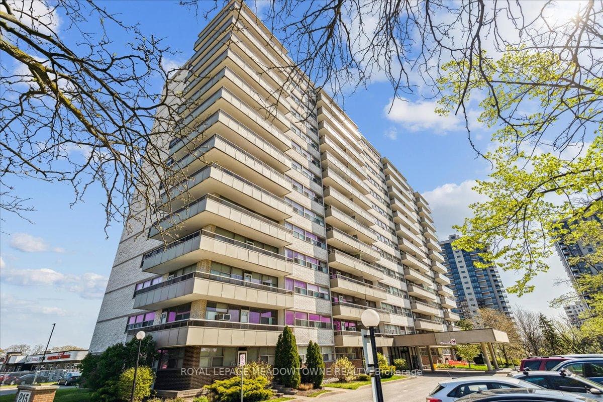 215 Glenridge Avenue Unit 708, St. Catharines