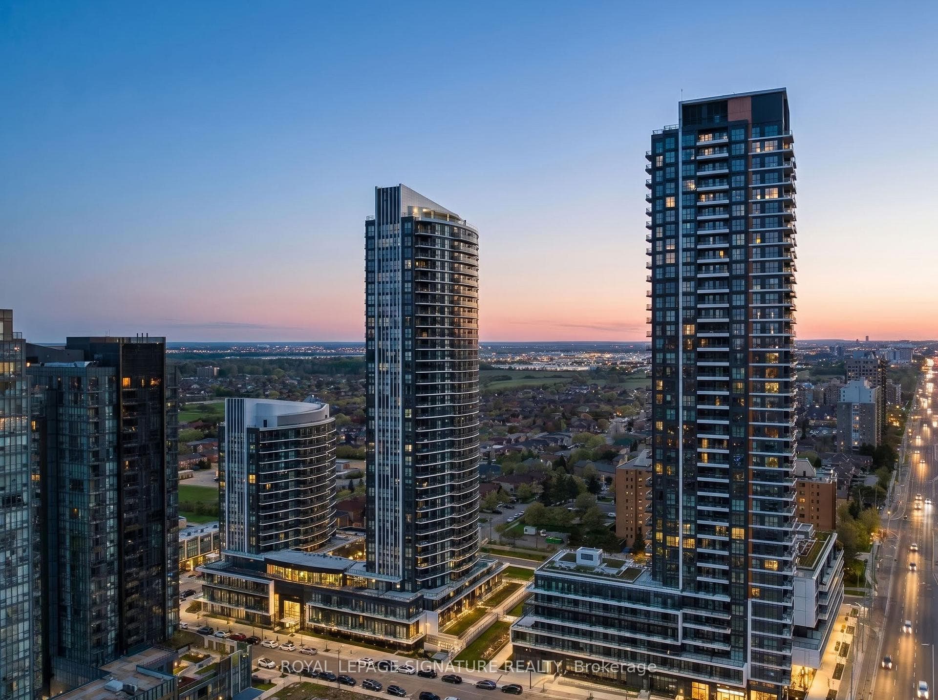 35 Watergarden Drive Unit 2415, Mississauga, ON L5R 0G8 - Photo 1