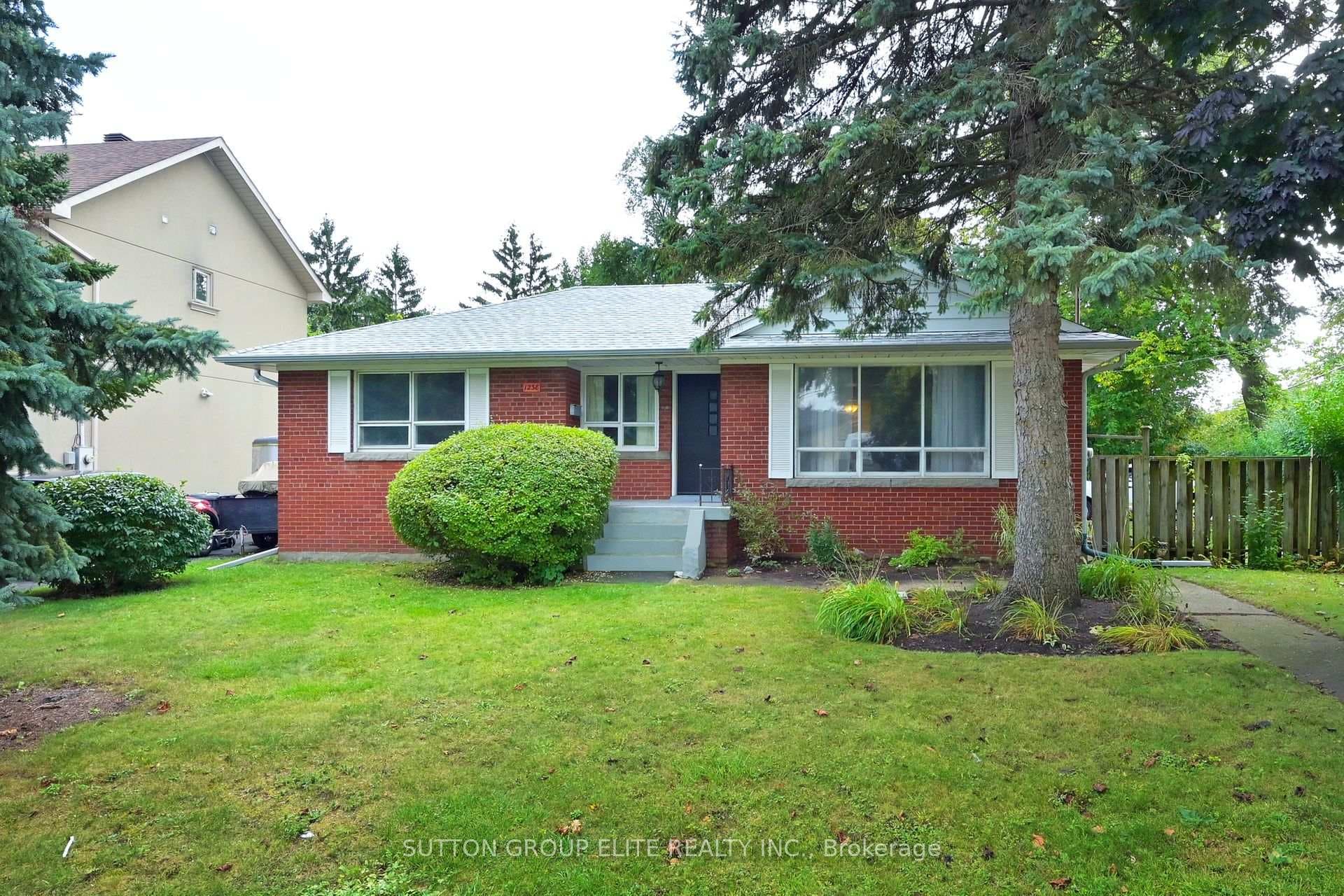 1238 Claredale Road, Mississauga, ON L5G 1T9 - Photo 1