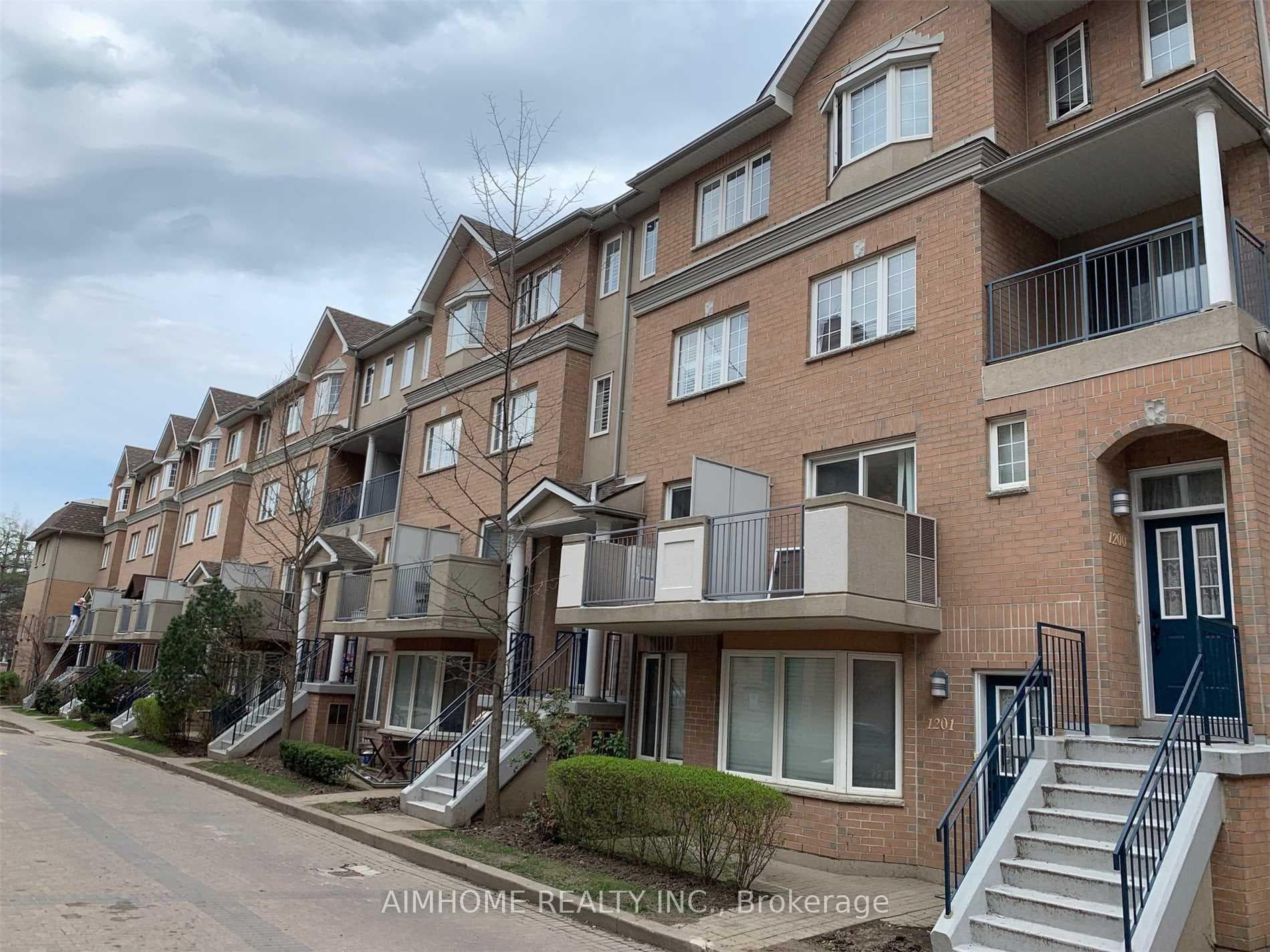 28 Sommerset Way Unit 1530, Willowdale / Newtonbrook, ON M2N 6W7 - Photo 1