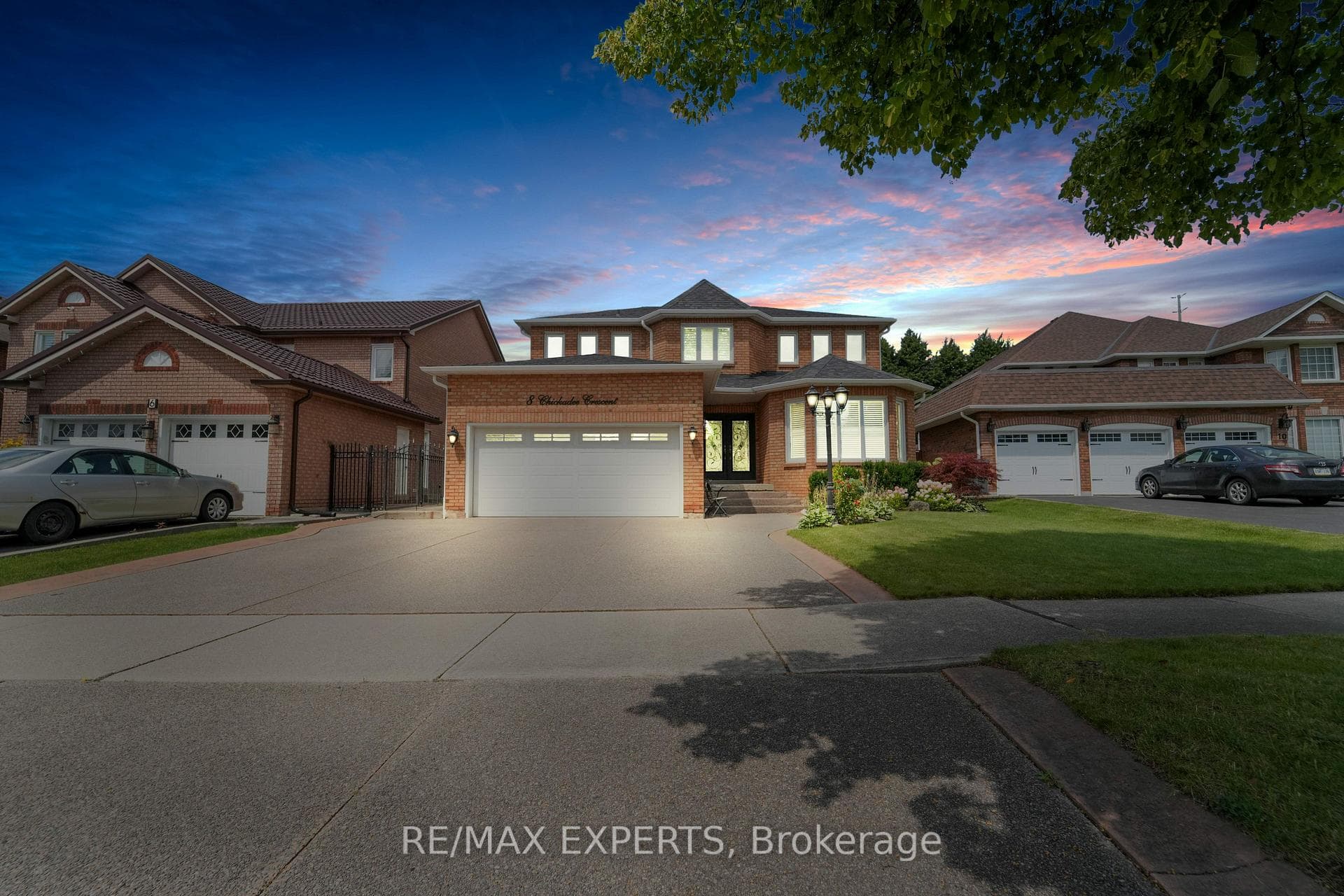 8 Chickadee Crescent, Brampton, ON L6Z 3L5 - Photo 1