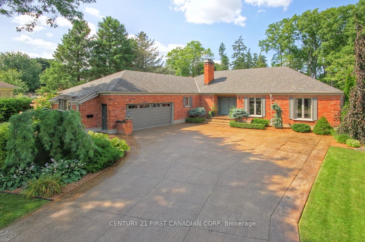 811 Clearview Crescent, London North, ON N6H 4P6 - Photo 1