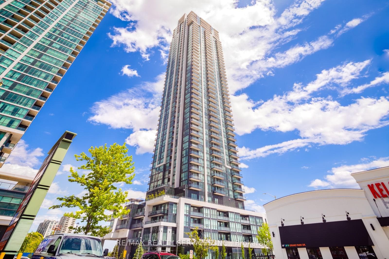 3975 Grand Park Drive Unit 1506, Mississauga, ON L5B 0K4 - Photo 1