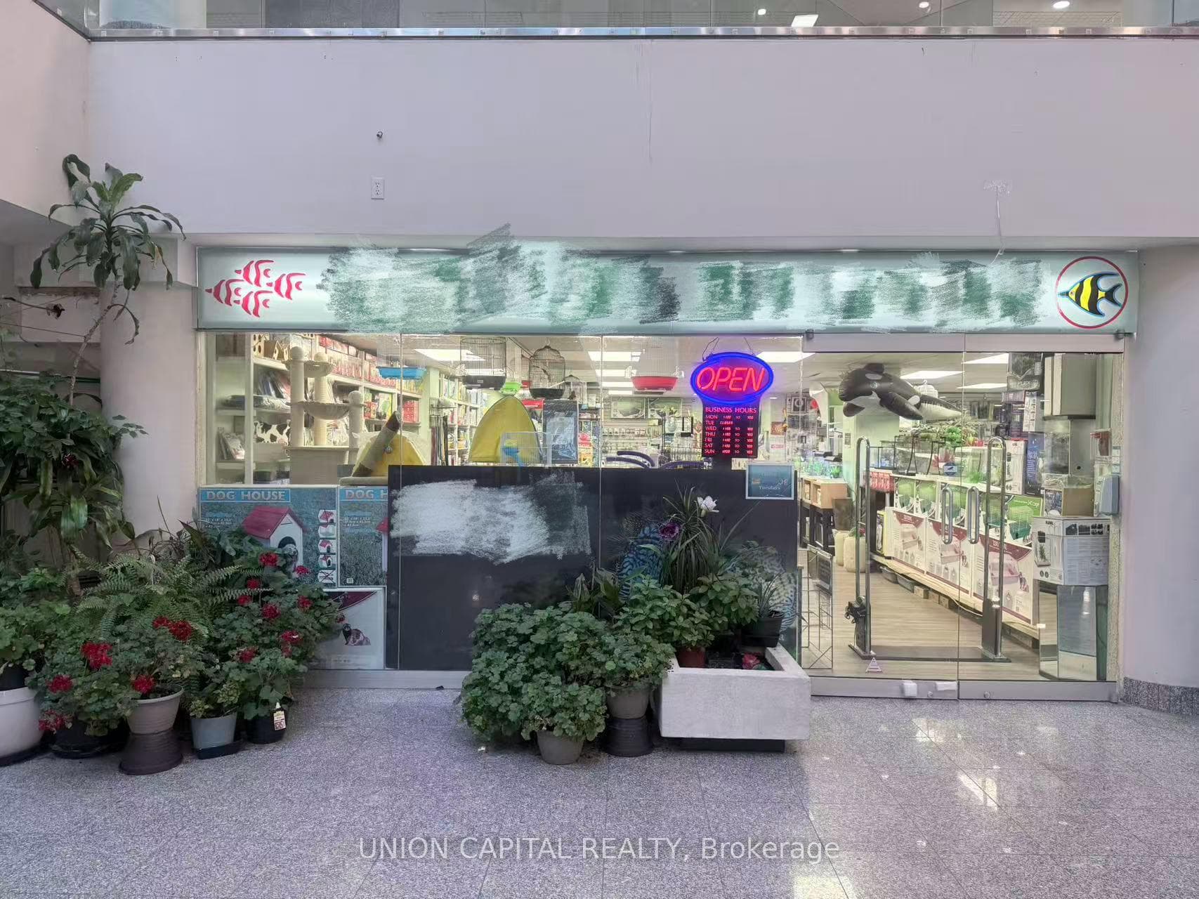 222 Spadina Avenue Unit 26, Downtown Toronto / Waterfront, ON M5T 3B3 - Photo 1