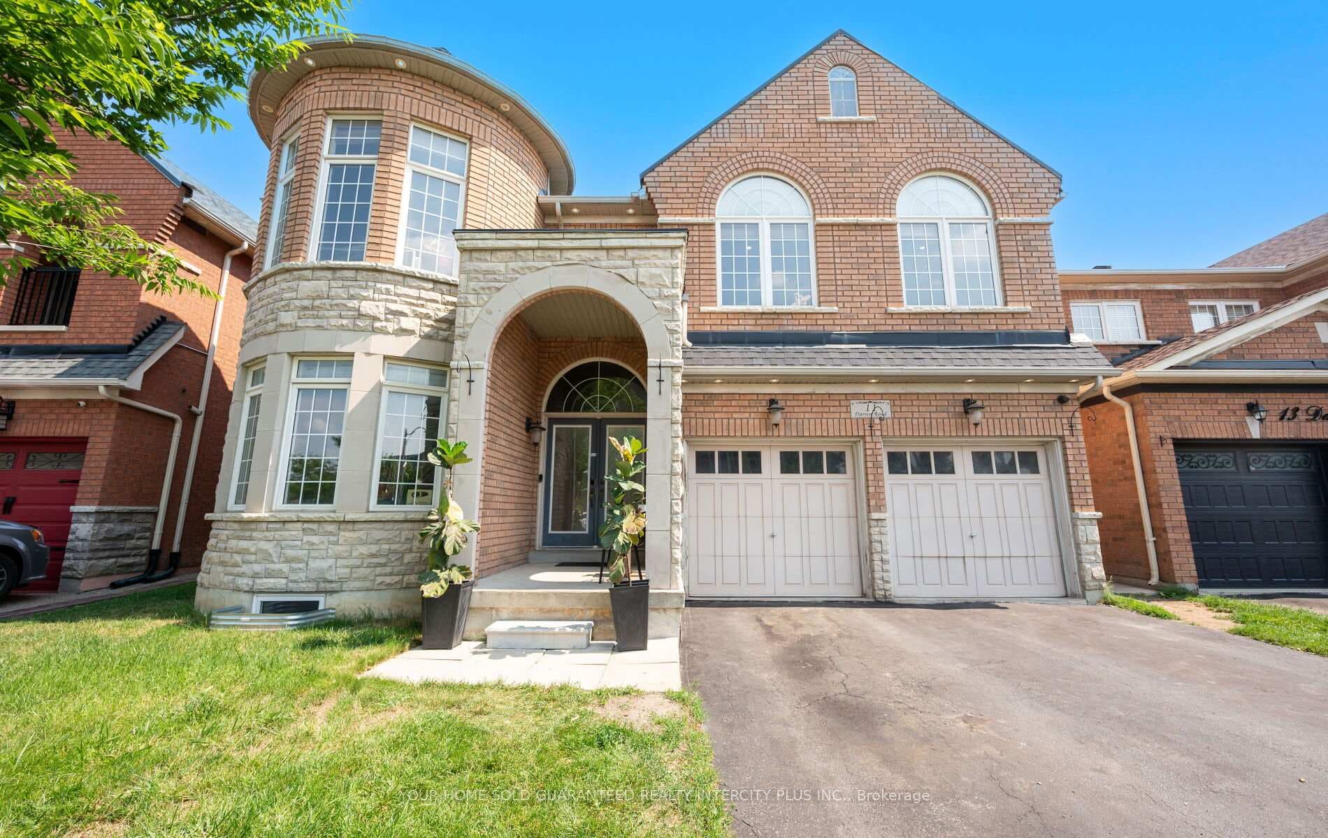 11 Darren Road, Brampton, ON L6P 1Z6 - Photo 1