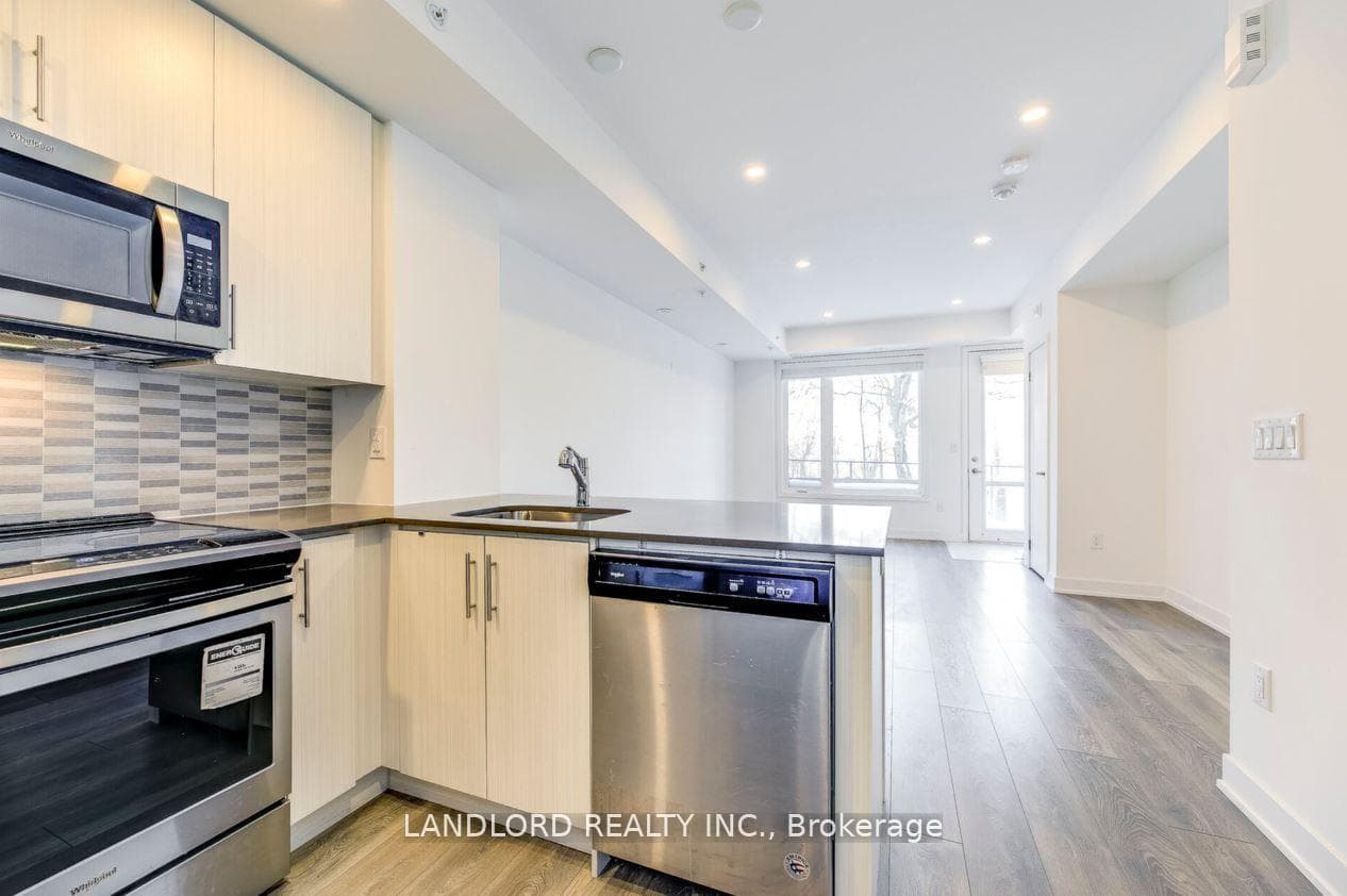 3483 Widdicombe Way Unit 17, Mississauga, ON L5L 0B8 - Photo 1