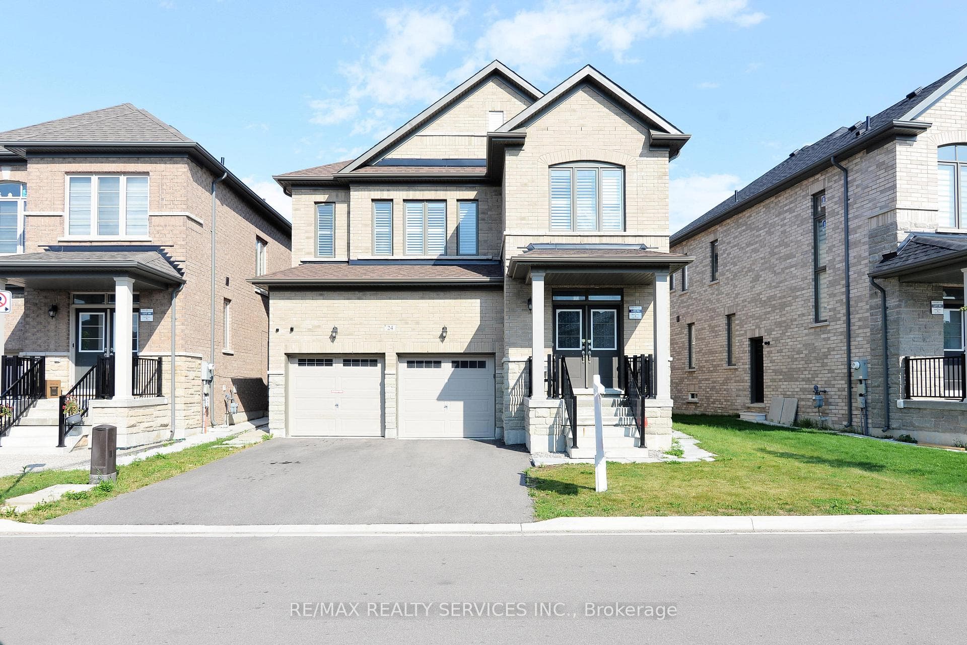 24 Bachelor Street, Brampton, ON L7A 5A9 - Photo 1