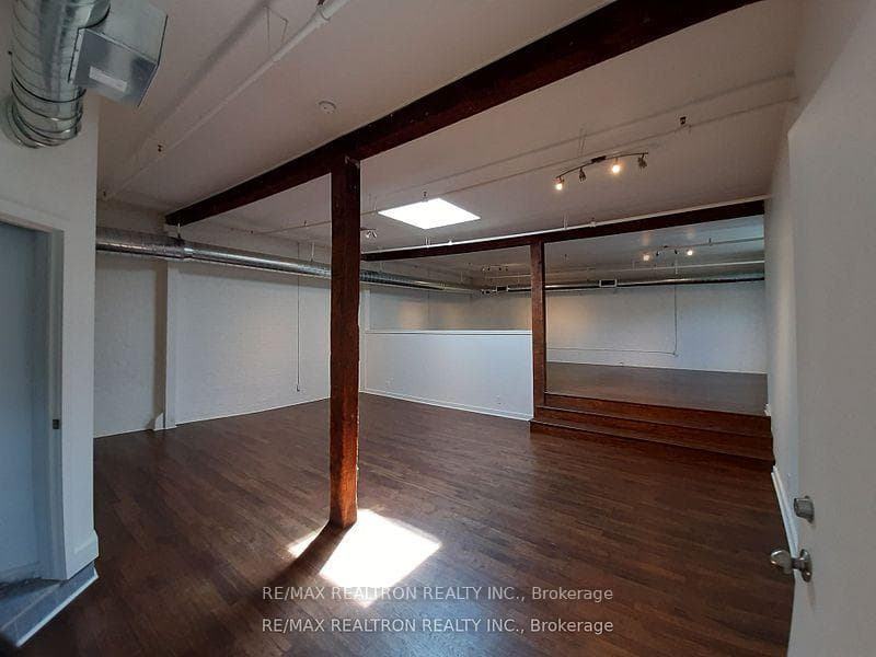 135 Tecumseth Street Unit 14A, Downtown Toronto / Waterfront, ON M6J 2H2 - Photo 1