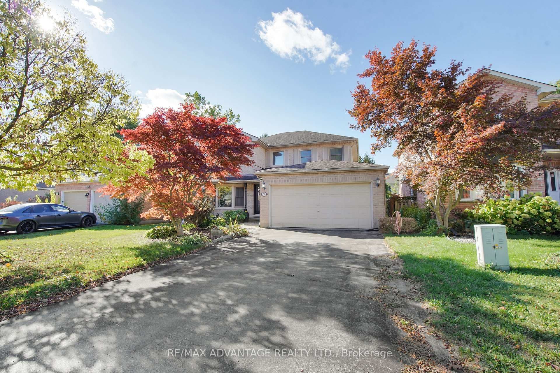 51 Laurel Crescent, London North