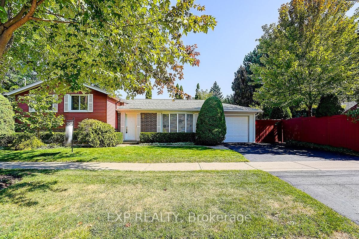 62 Kempsell Crescent, Hillcrest Village / Bayview Village, ON M2J 2Z7 - Photo 1