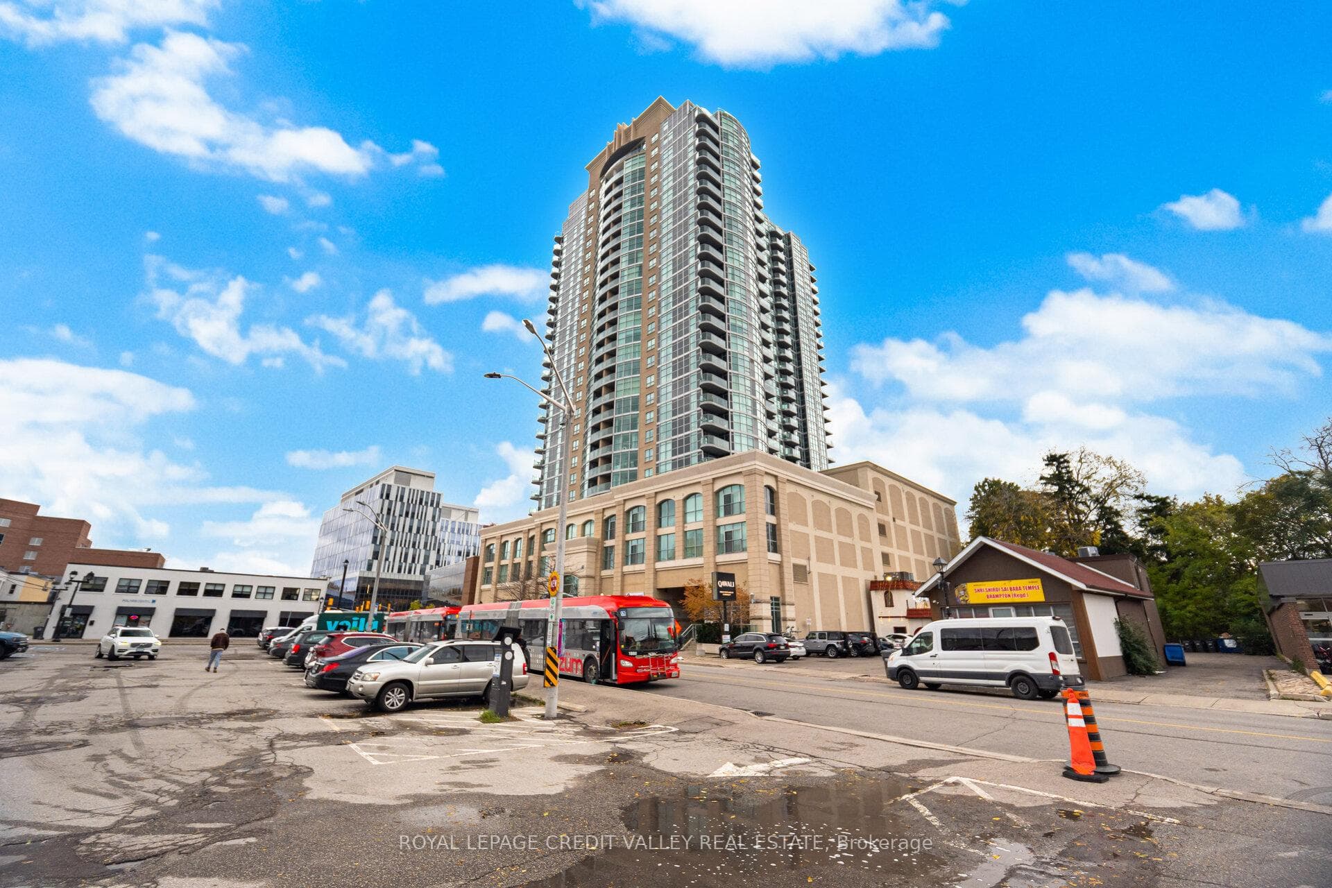 9 George Street Unit 2407, Brampton, ON L6X 0T7 - Photo 1