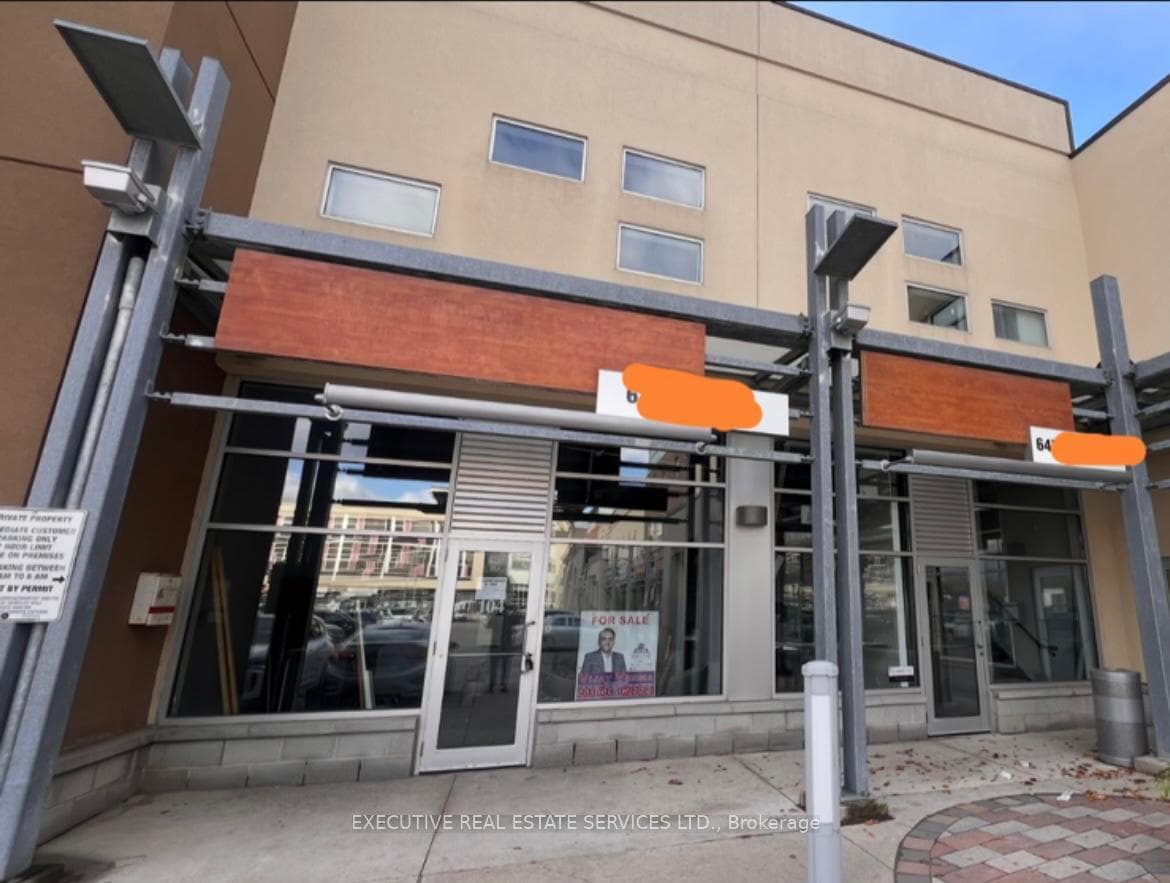 1065 Canadian Place Unit 104, Mississauga, ON L4W 0B8 - Photo 1