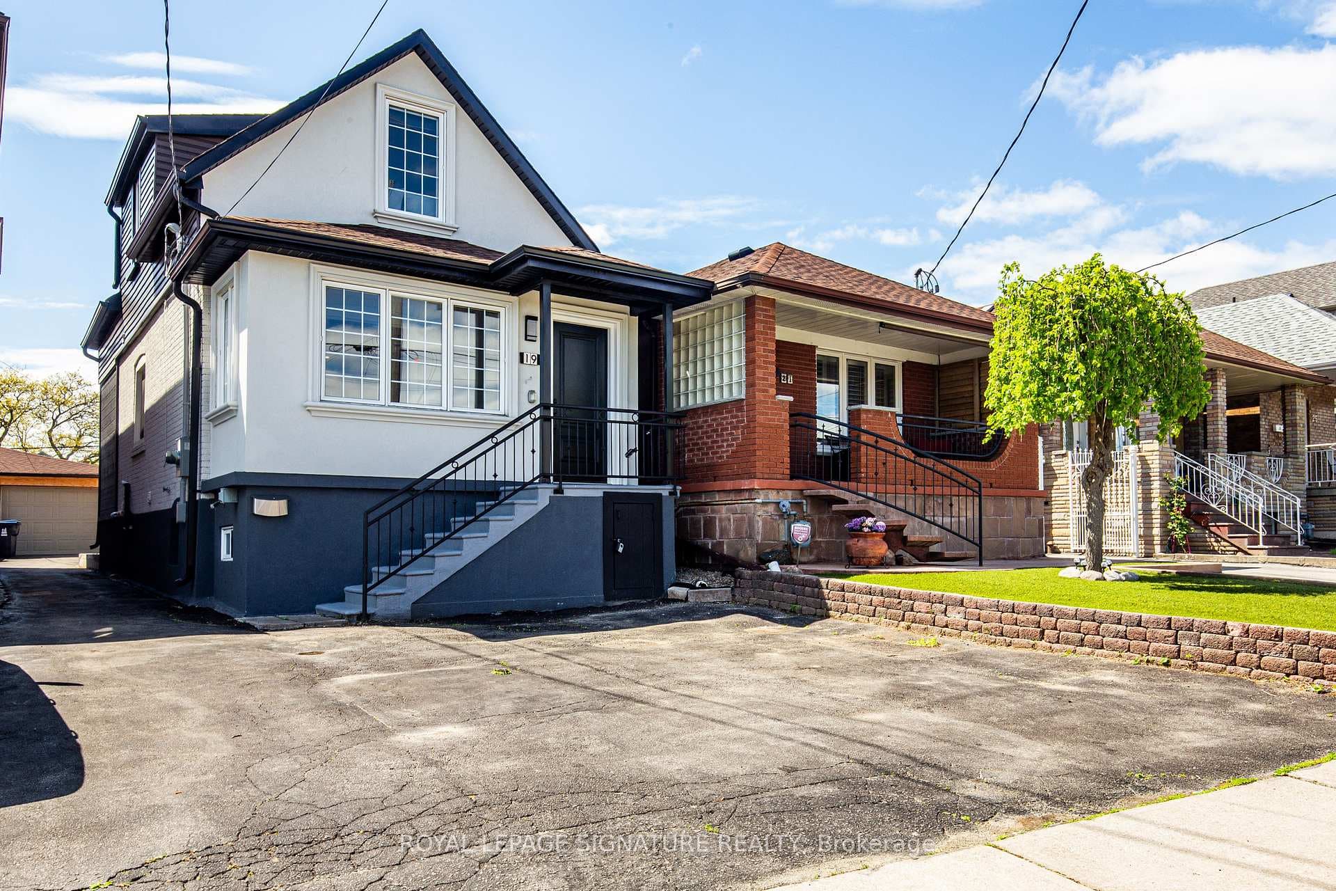 19 Schell Avenue, York / Weston, ON M6E 2S7 - Photo 1