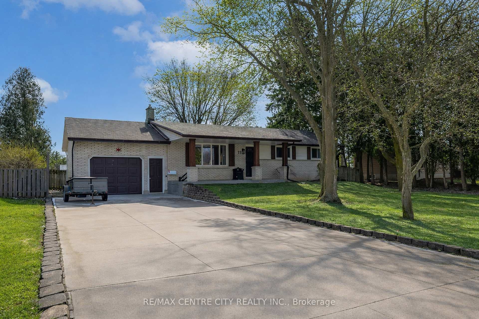 72 Elmwood Avenue, St. Thomas, ON N5R 4Z7 - Photo 1