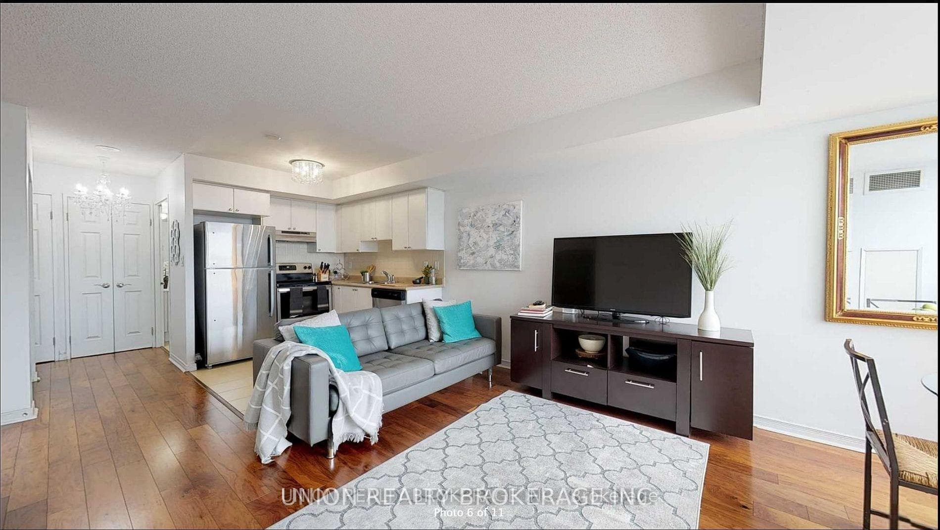 230 King Street Unit 1703, Toronto C08