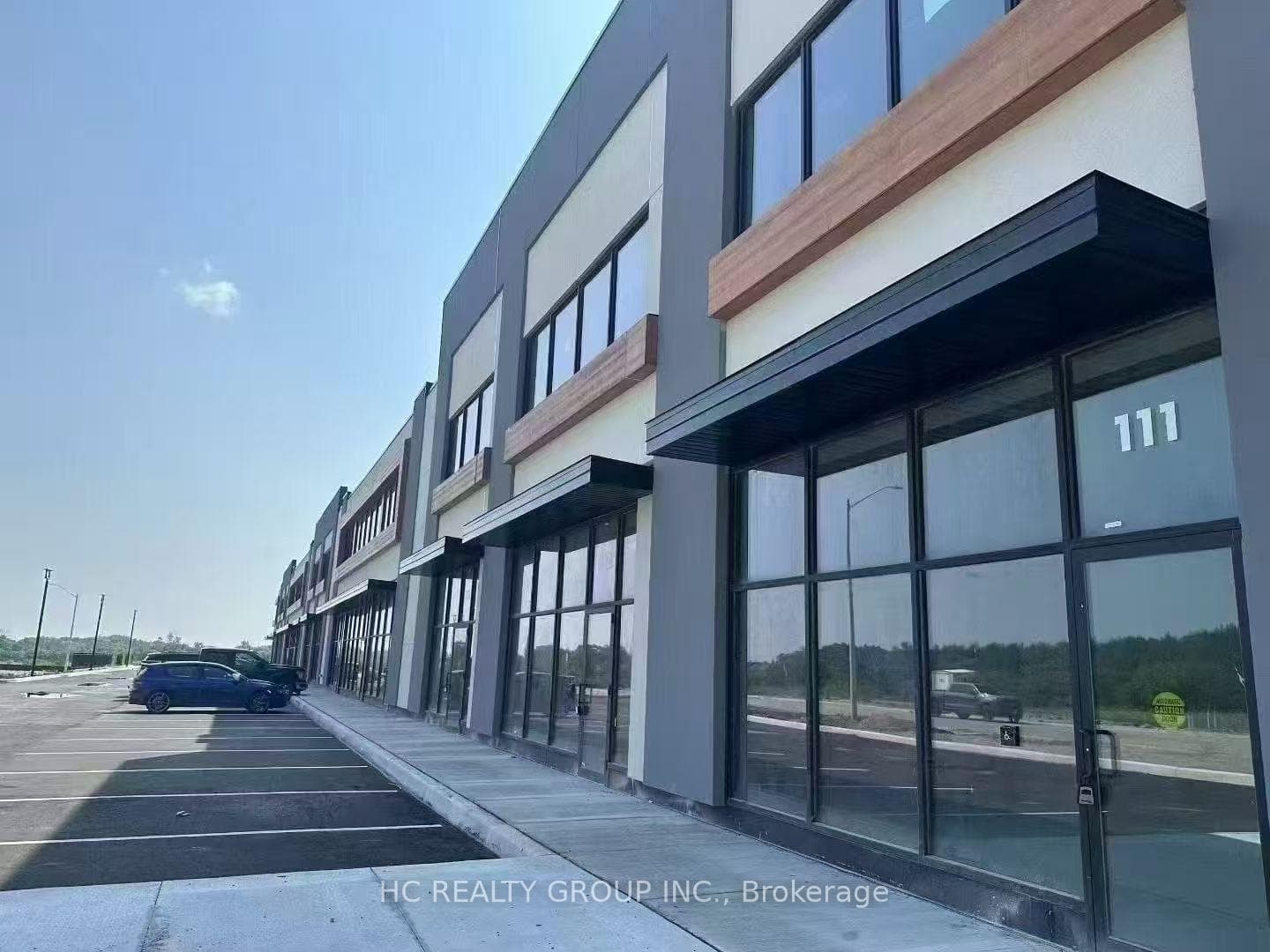 175 Melvin Robson Avenue Unit I10, Aurora, ON L4G 4B9 - Photo 1