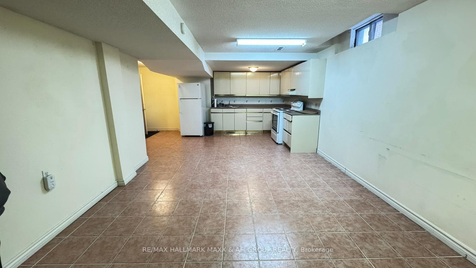 316 Valleymede Drive Unit Basement, Richmond Hill, ON L4B 2E1 - Photo 1