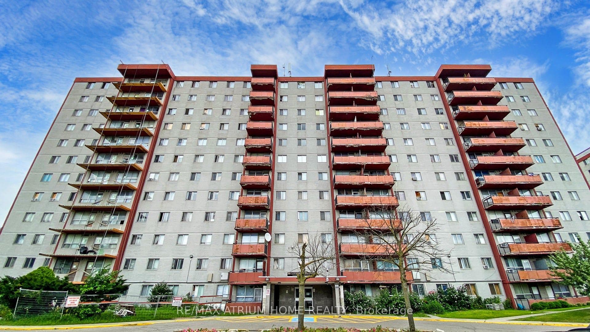 100 Lotherton Pathway Unit 410, York / Weston, ON M6B 2G8 - Photo 1