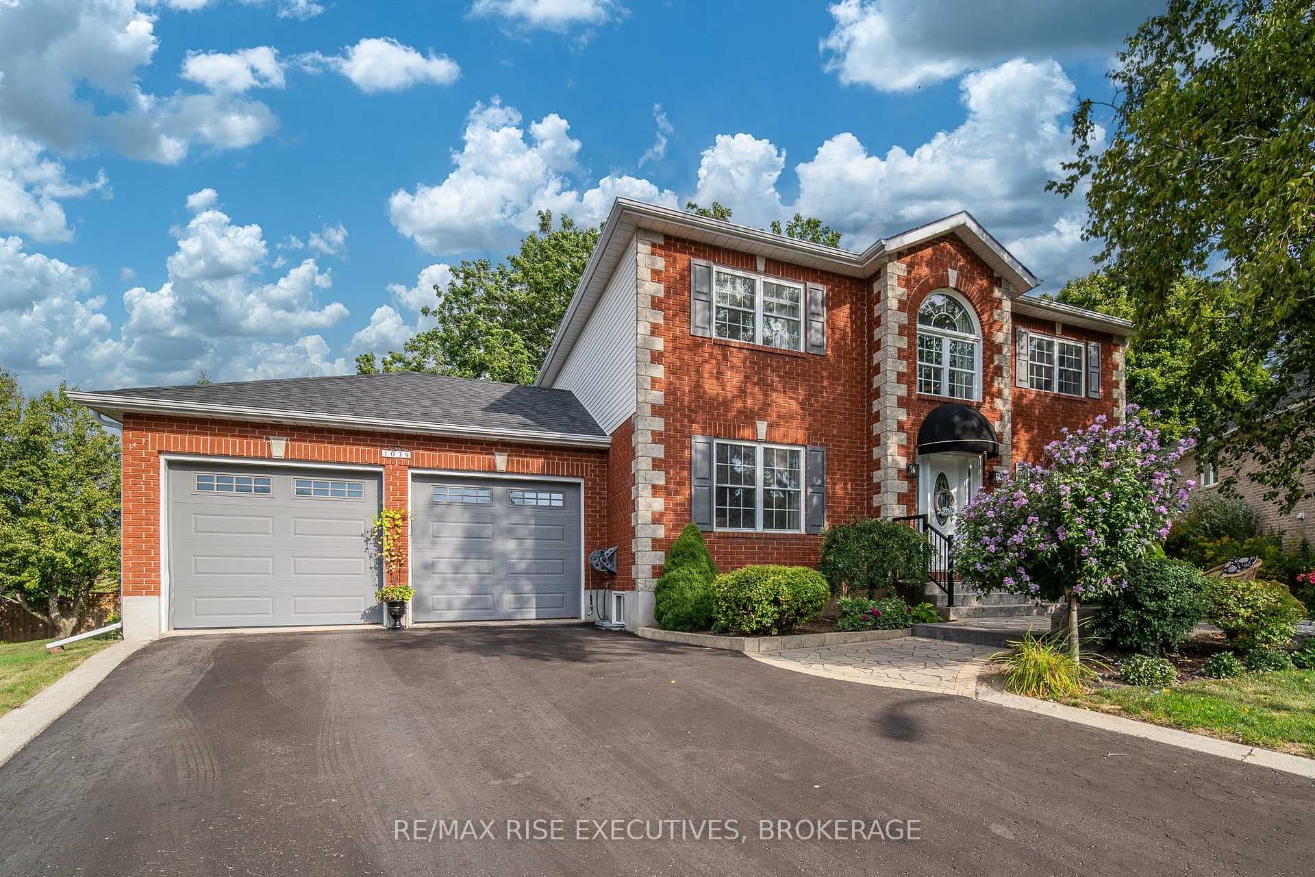 1039 Ryan Court, Kingston