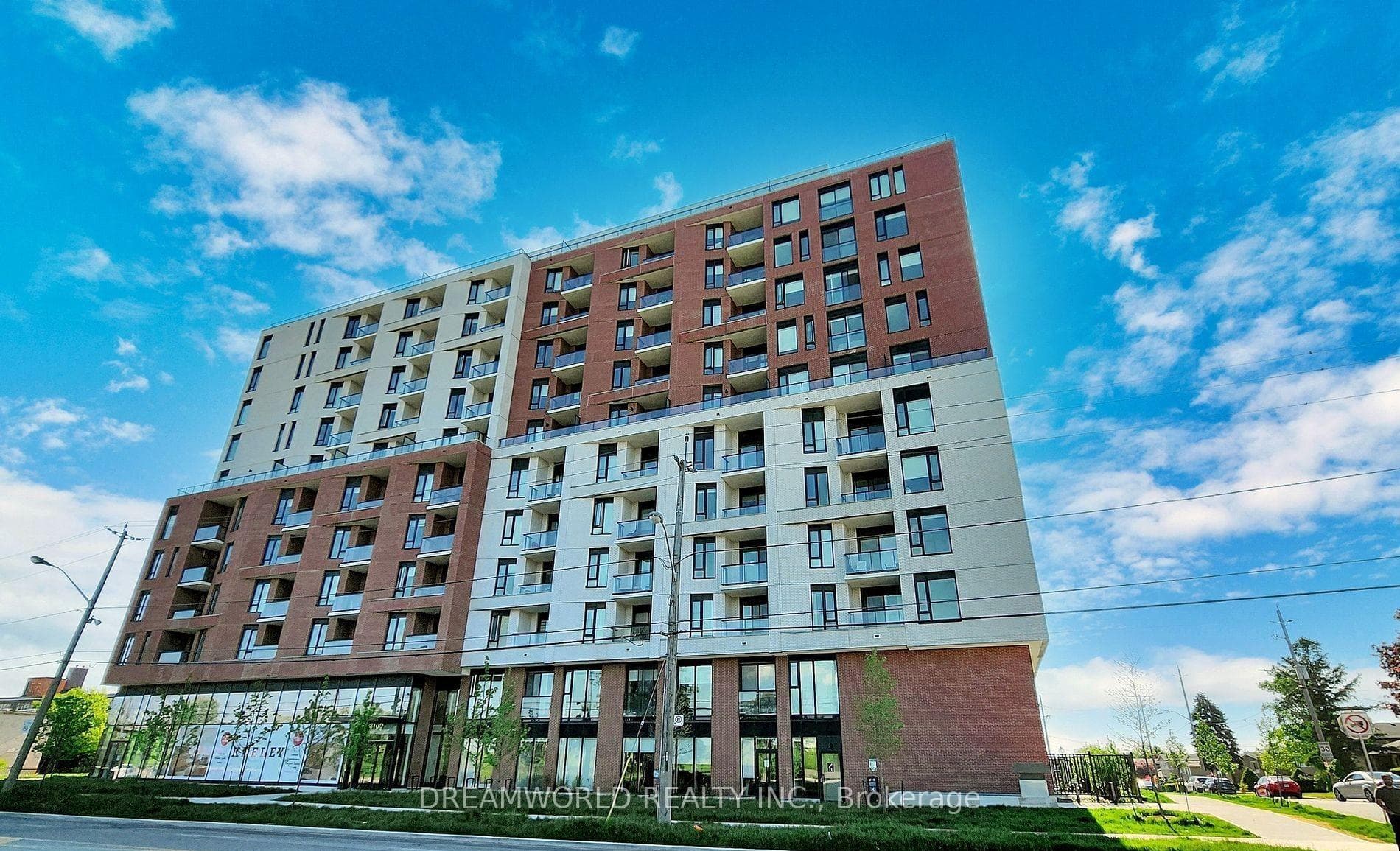 3100 Keele Street Unit 919, Downsview / Black Creek, ON M3M 2H4 - Photo 1