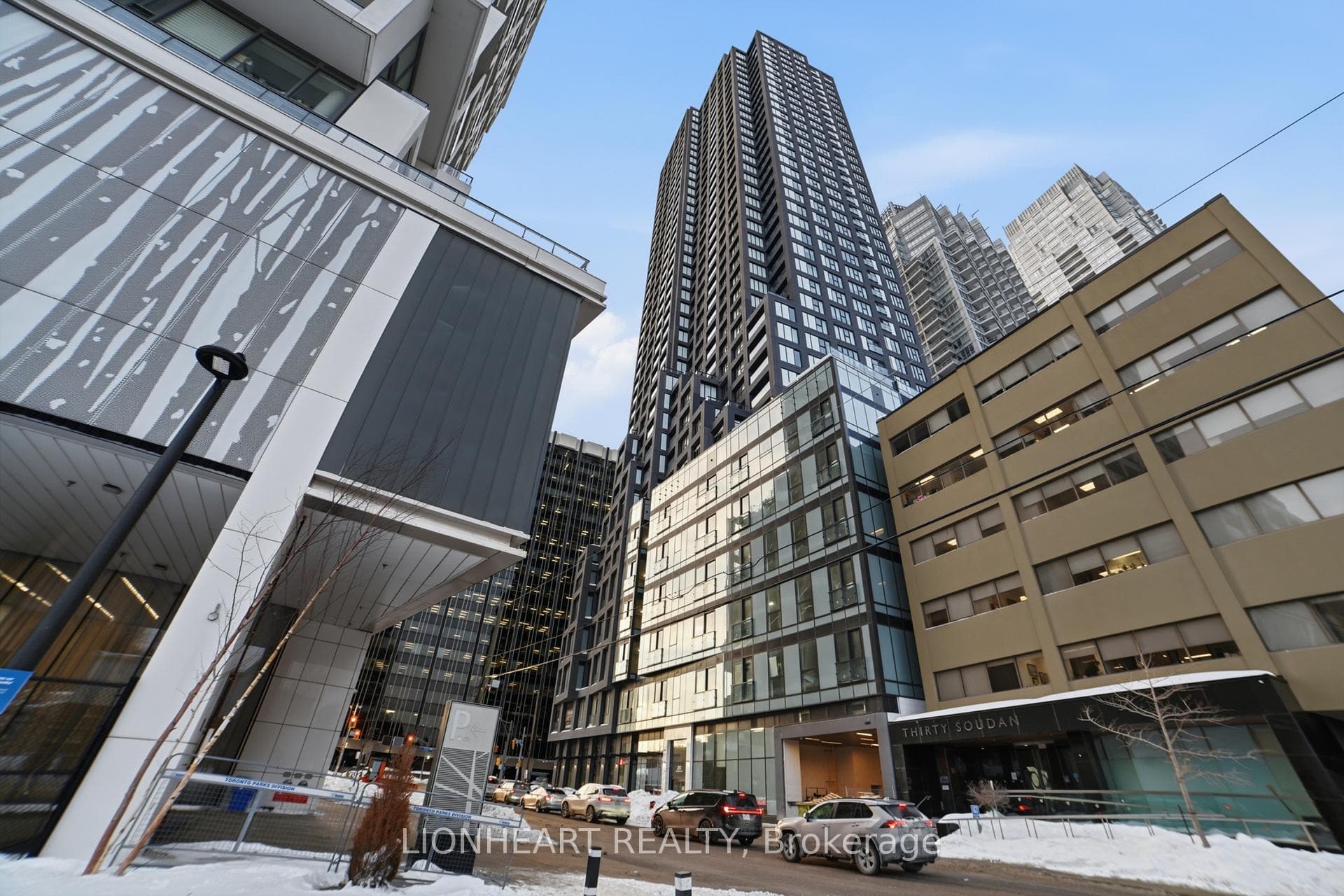 20 Soudan Avenue Unit 3308, Leaside / Davisville, ON M4S 0E2 - Photo 1