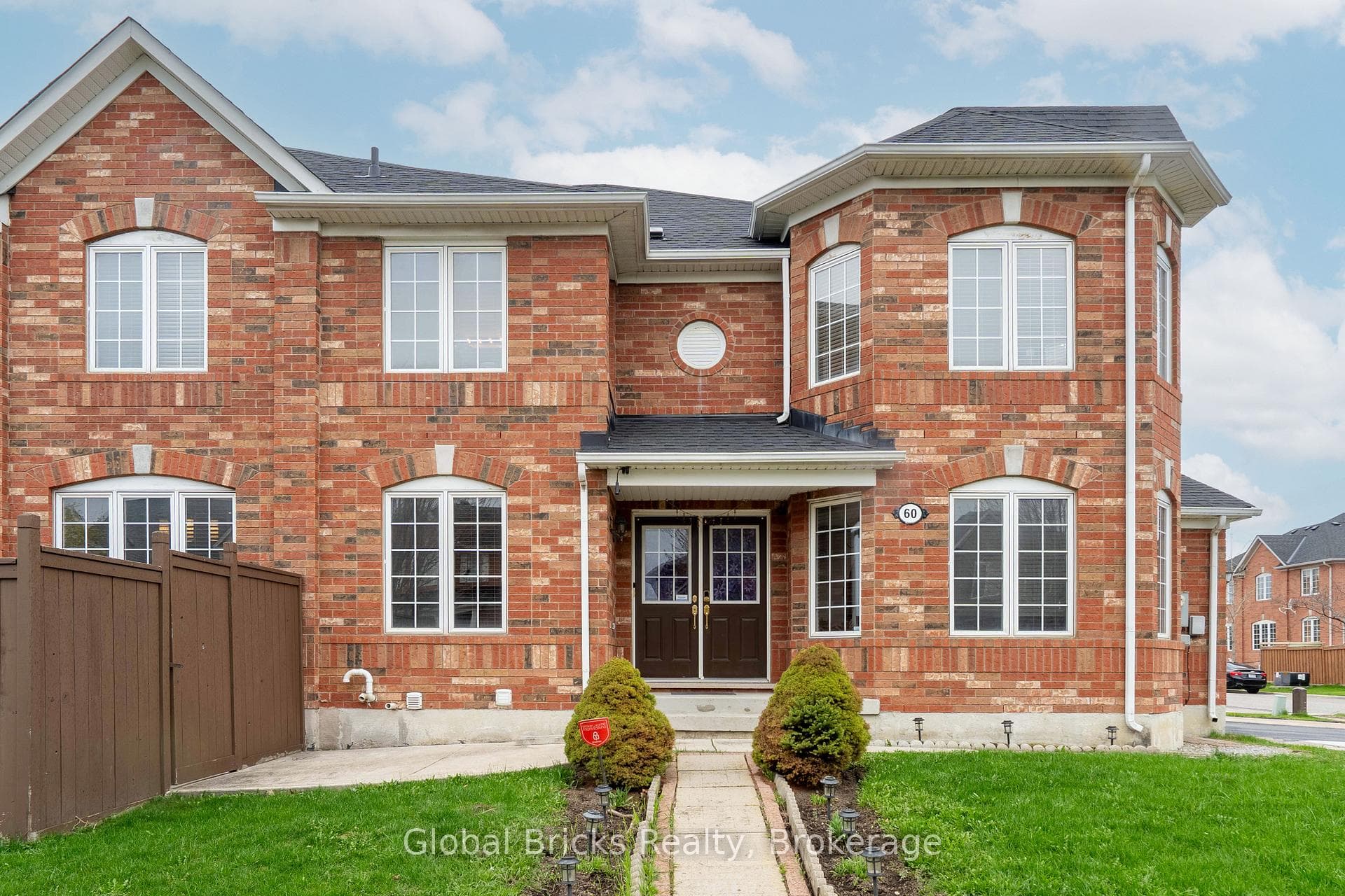 60 Dwyer Drive, Brampton