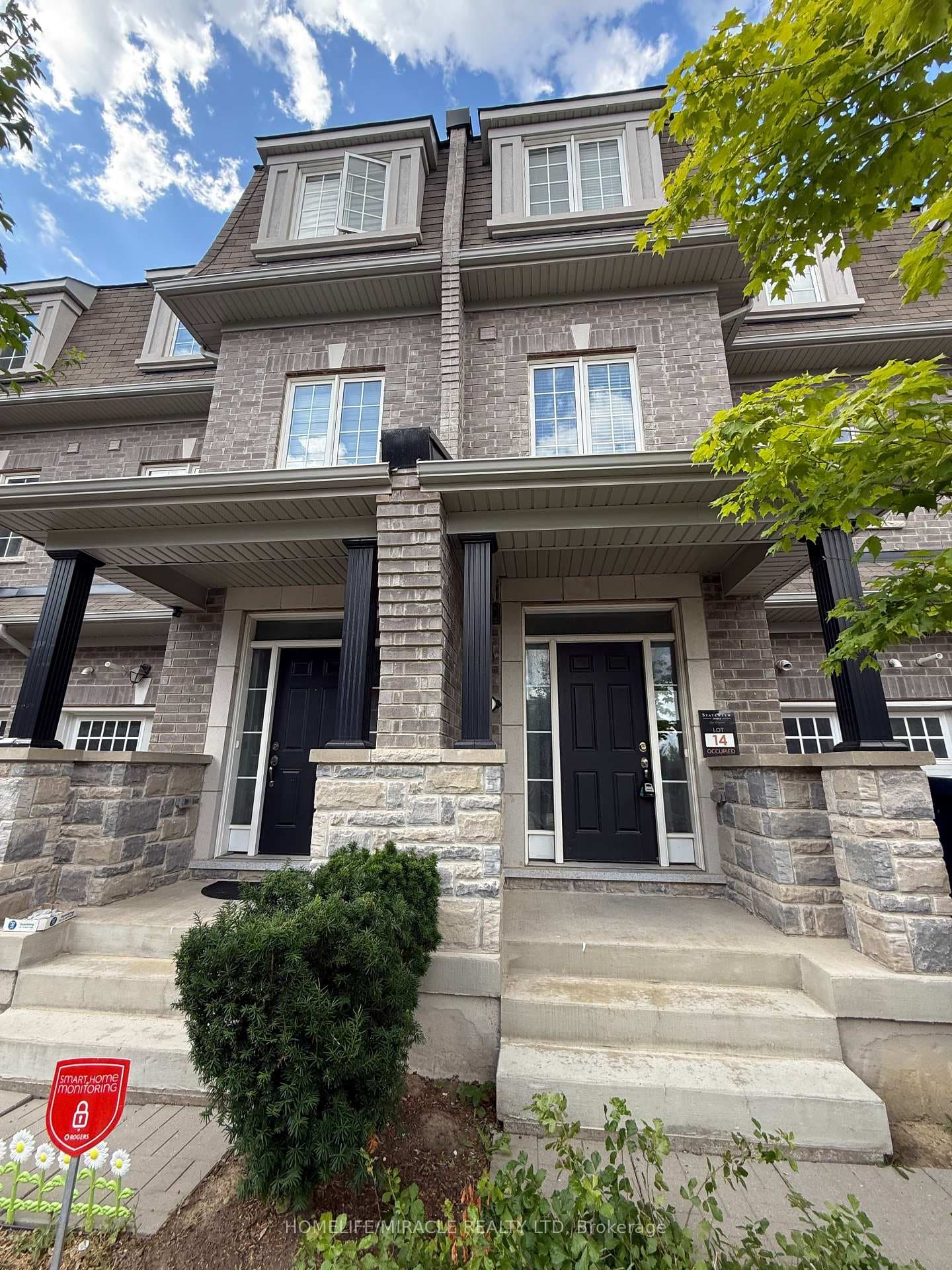 8 Pomarine Way, Brampton, ON L6X 0E4 - Photo 1