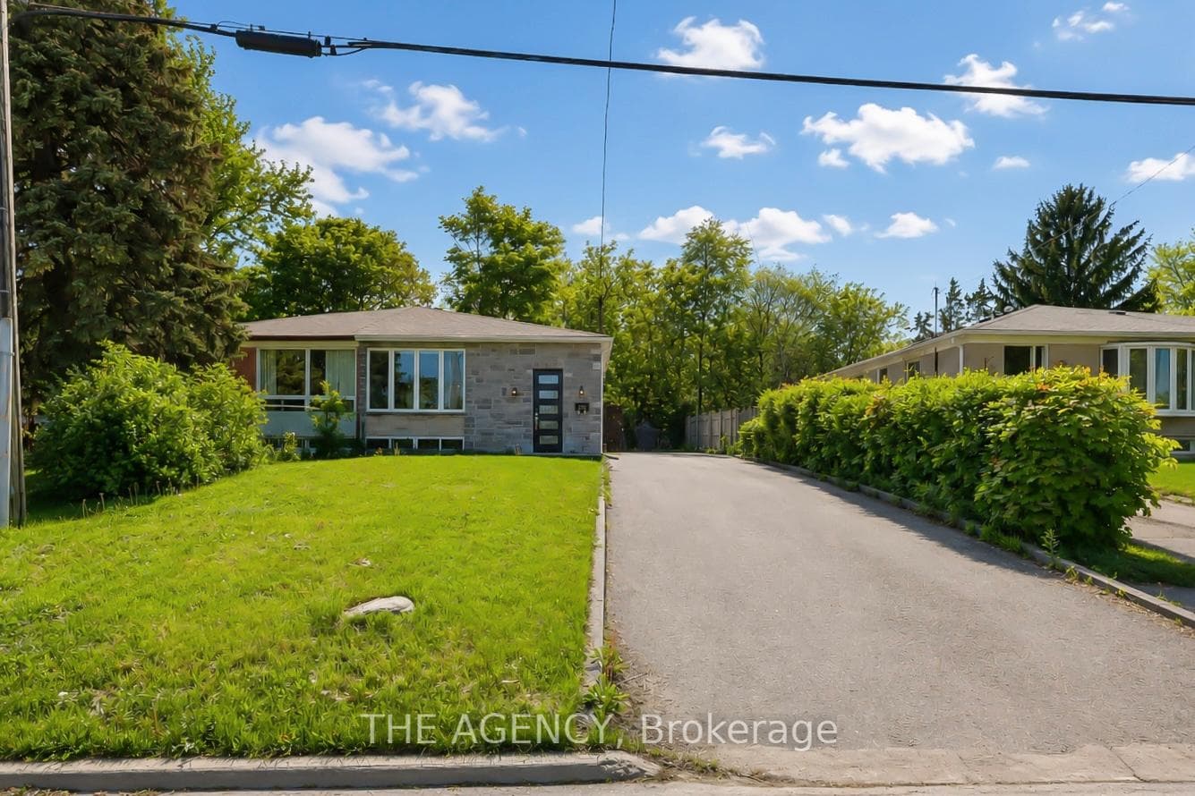 282 Neal Drive, Richmond Hill, ON L4C 3L4 - Photo 1