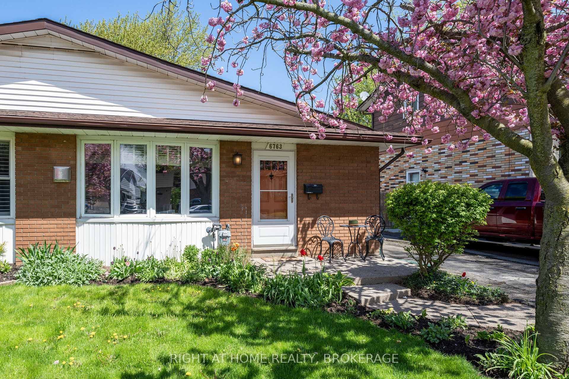 Great Curb Appeal