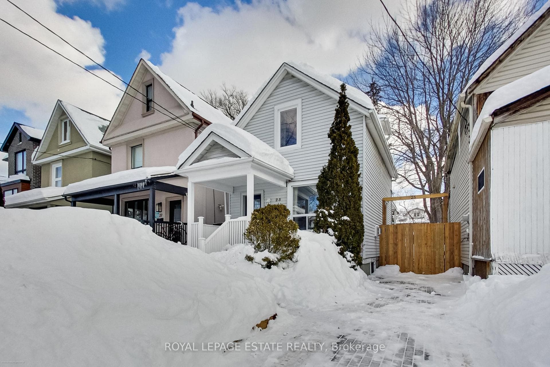 25 Coleridge Avenue, Danforth / East York, ON M4C 4H4 - Photo 1